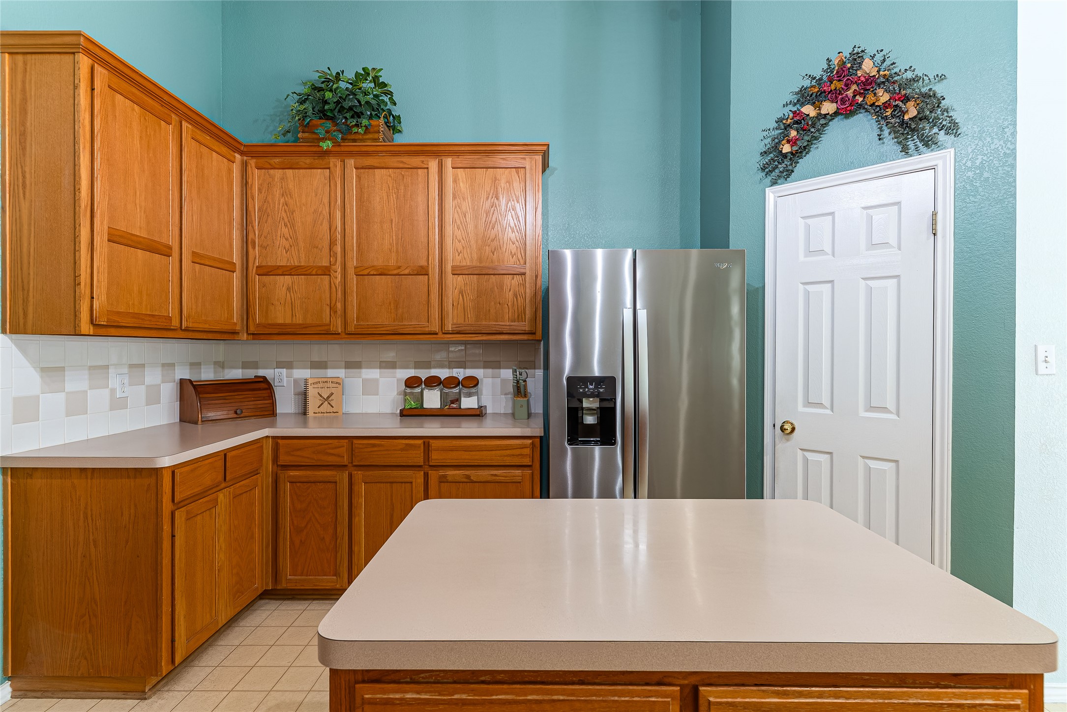 main property photo 5