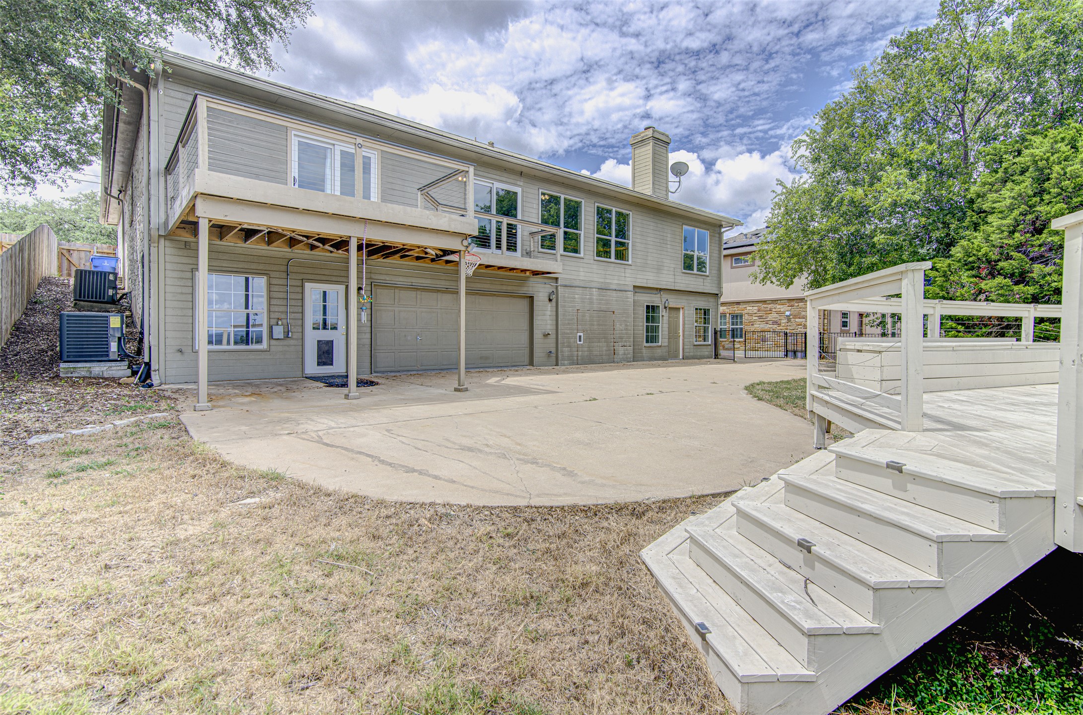 main property photo 38