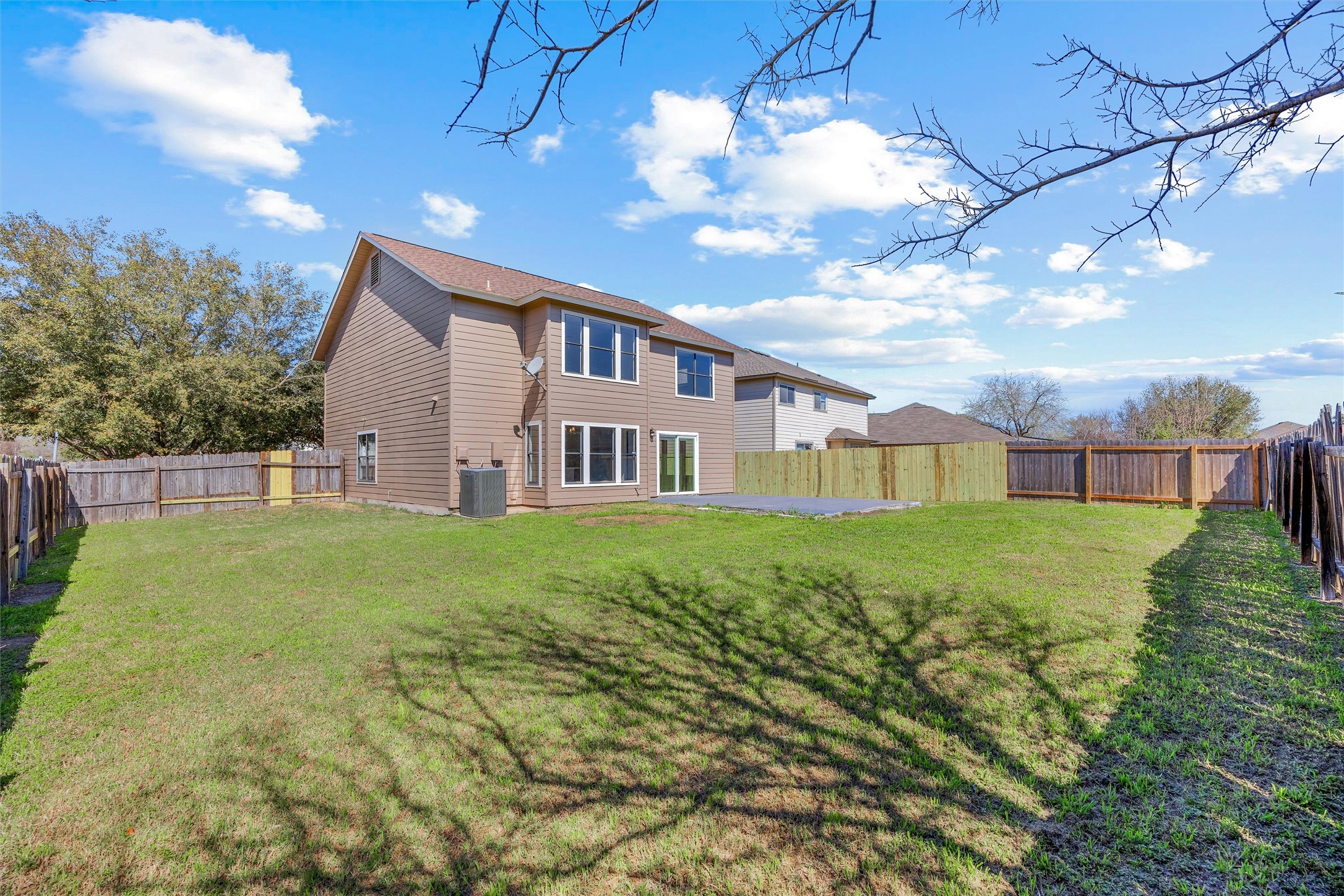 main property photo 37