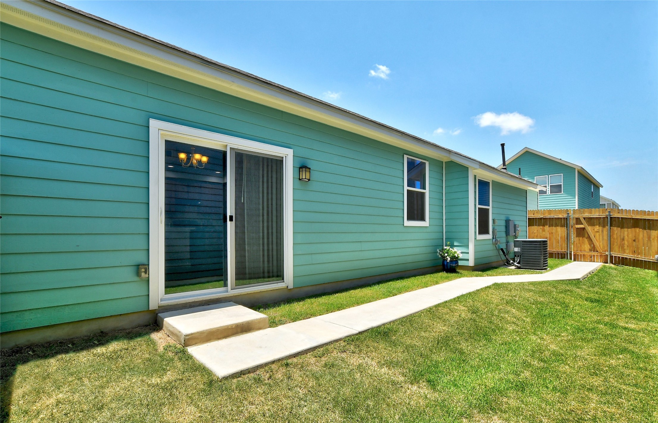 main property photo 20