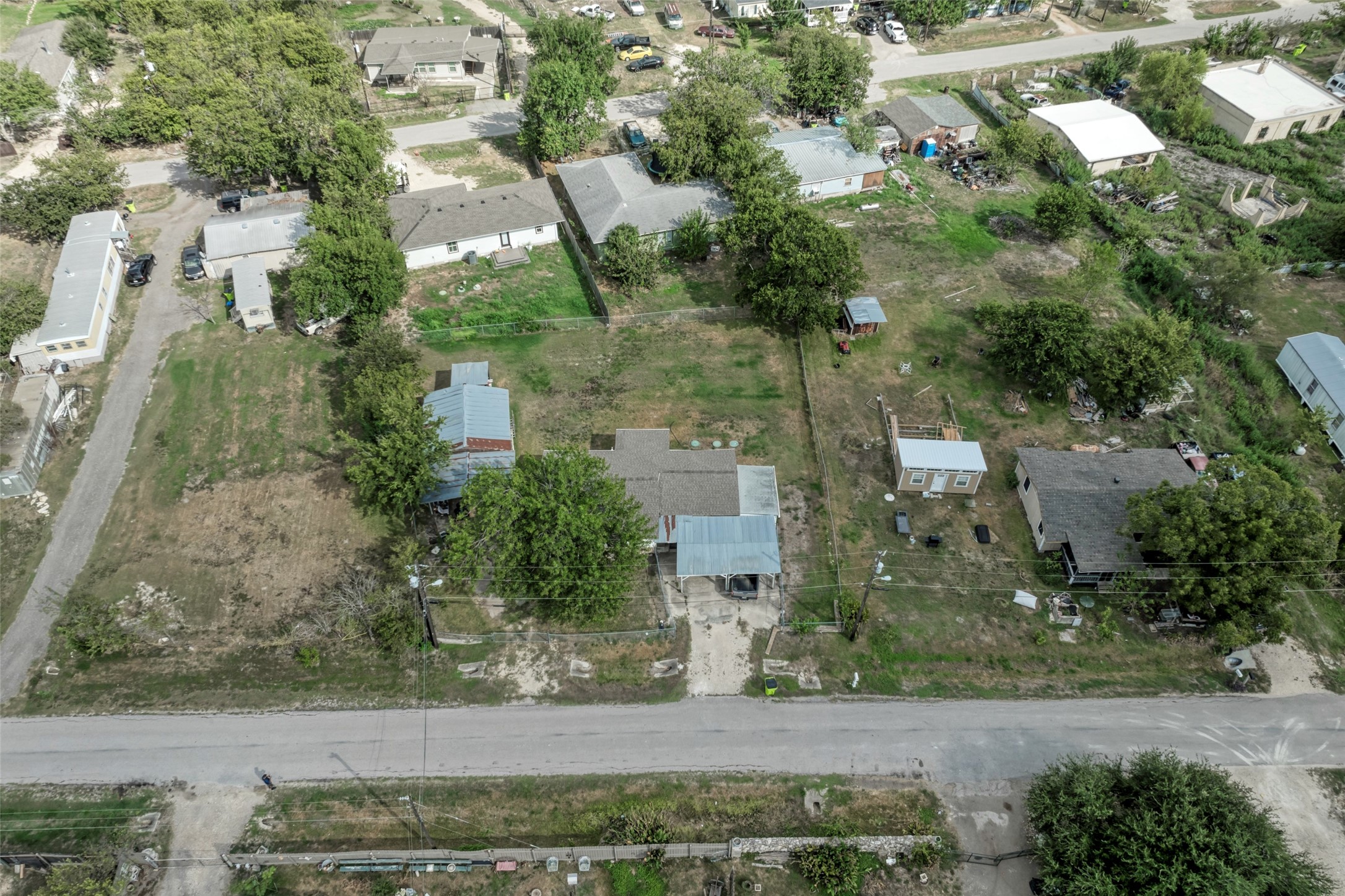 main property photo 7