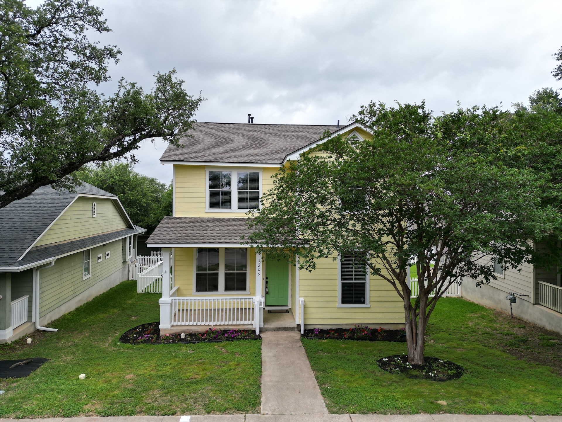 main property photo 35