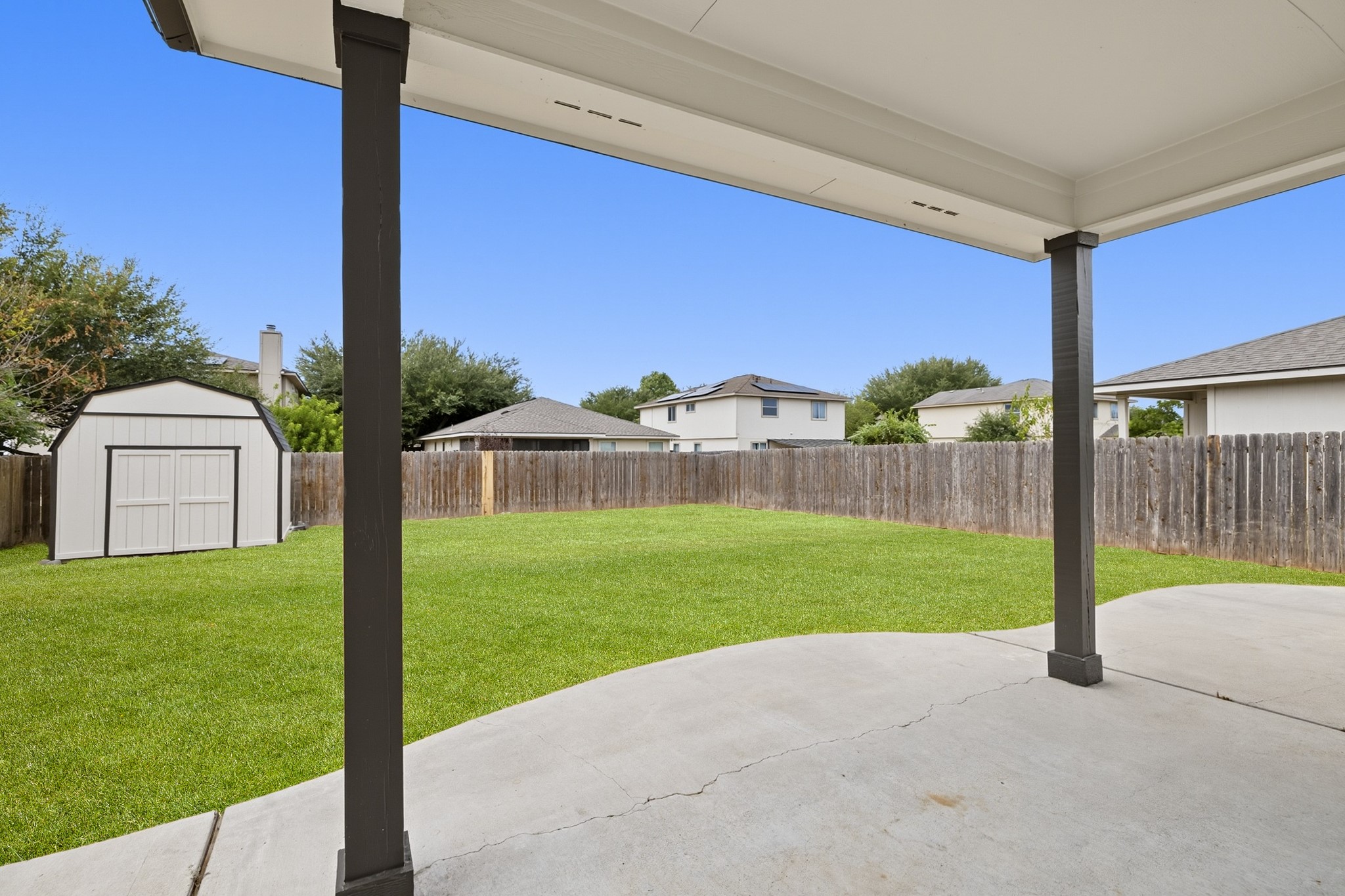 main property photo 24