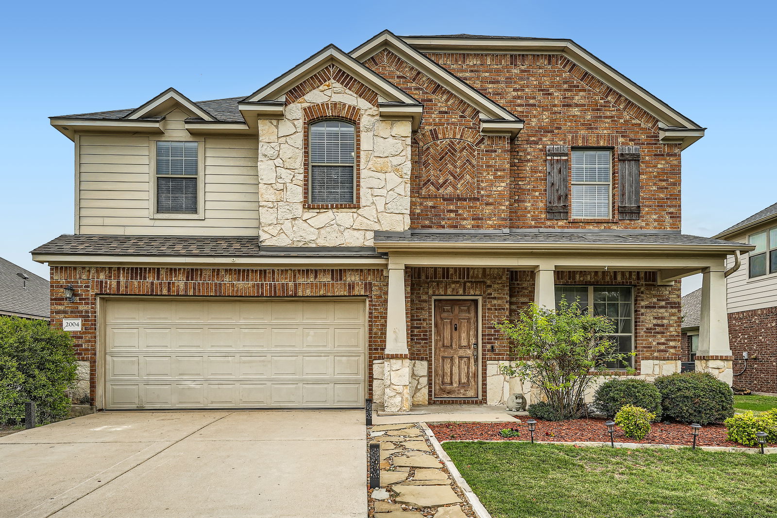 main property photo 1