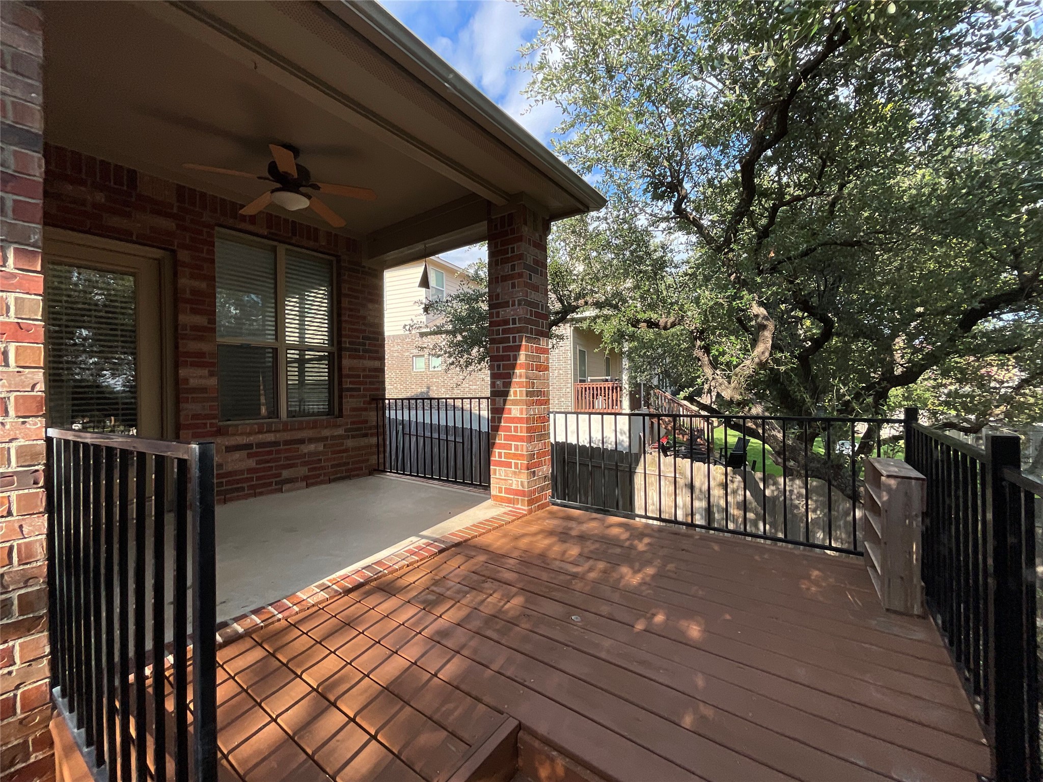 main property photo 29
