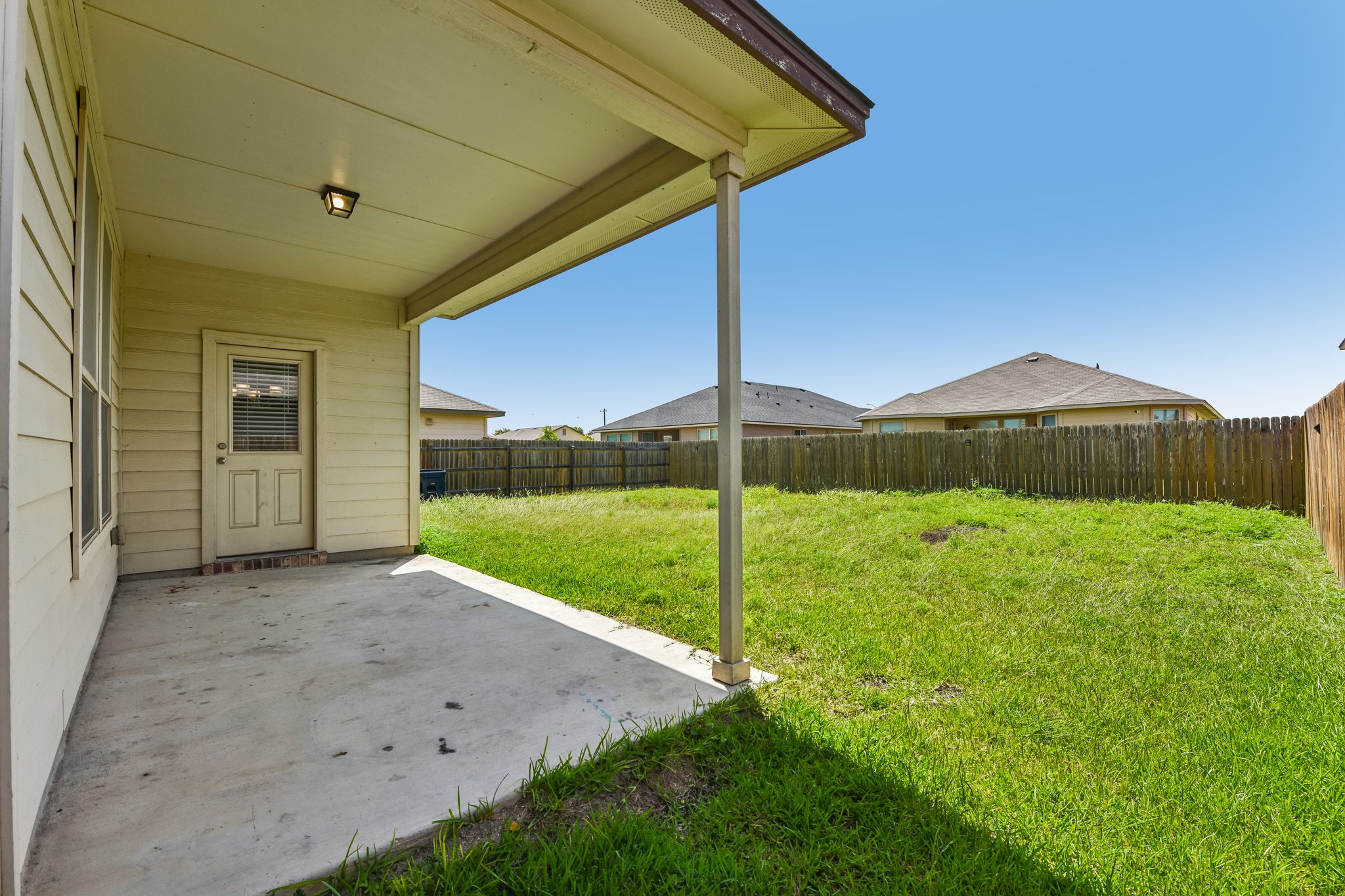 main property photo 36