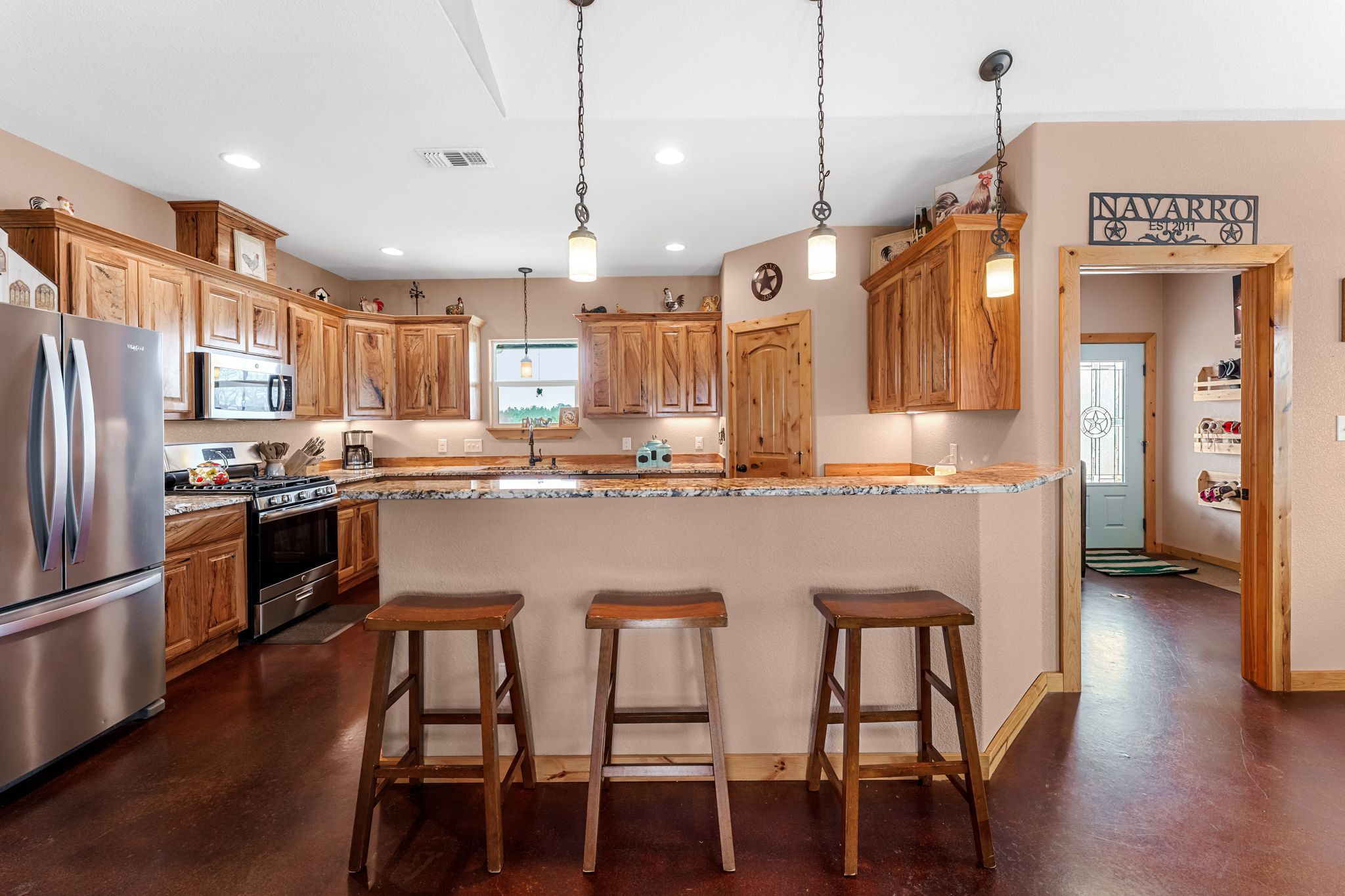 main property photo 8