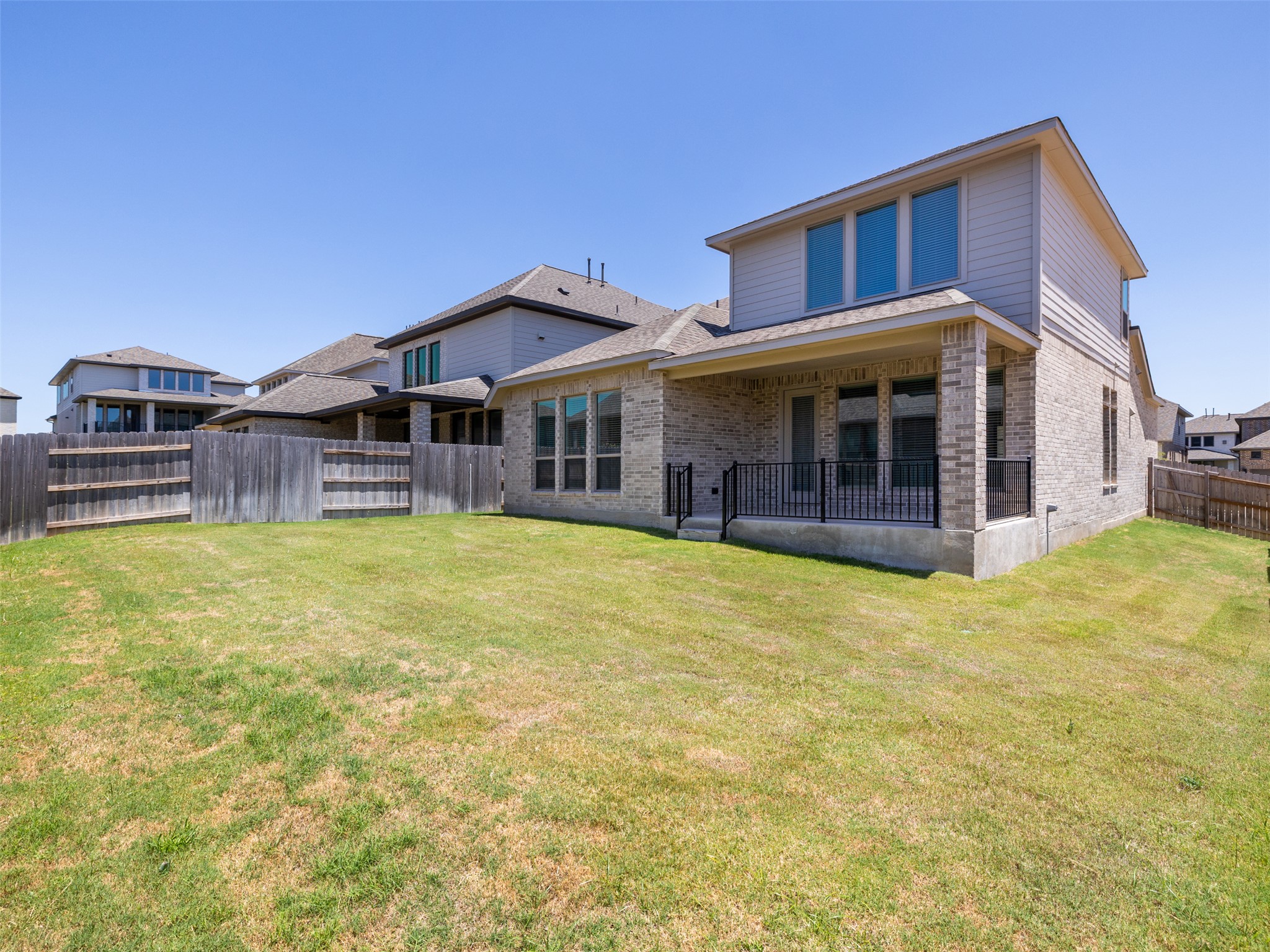 main property photo 26
