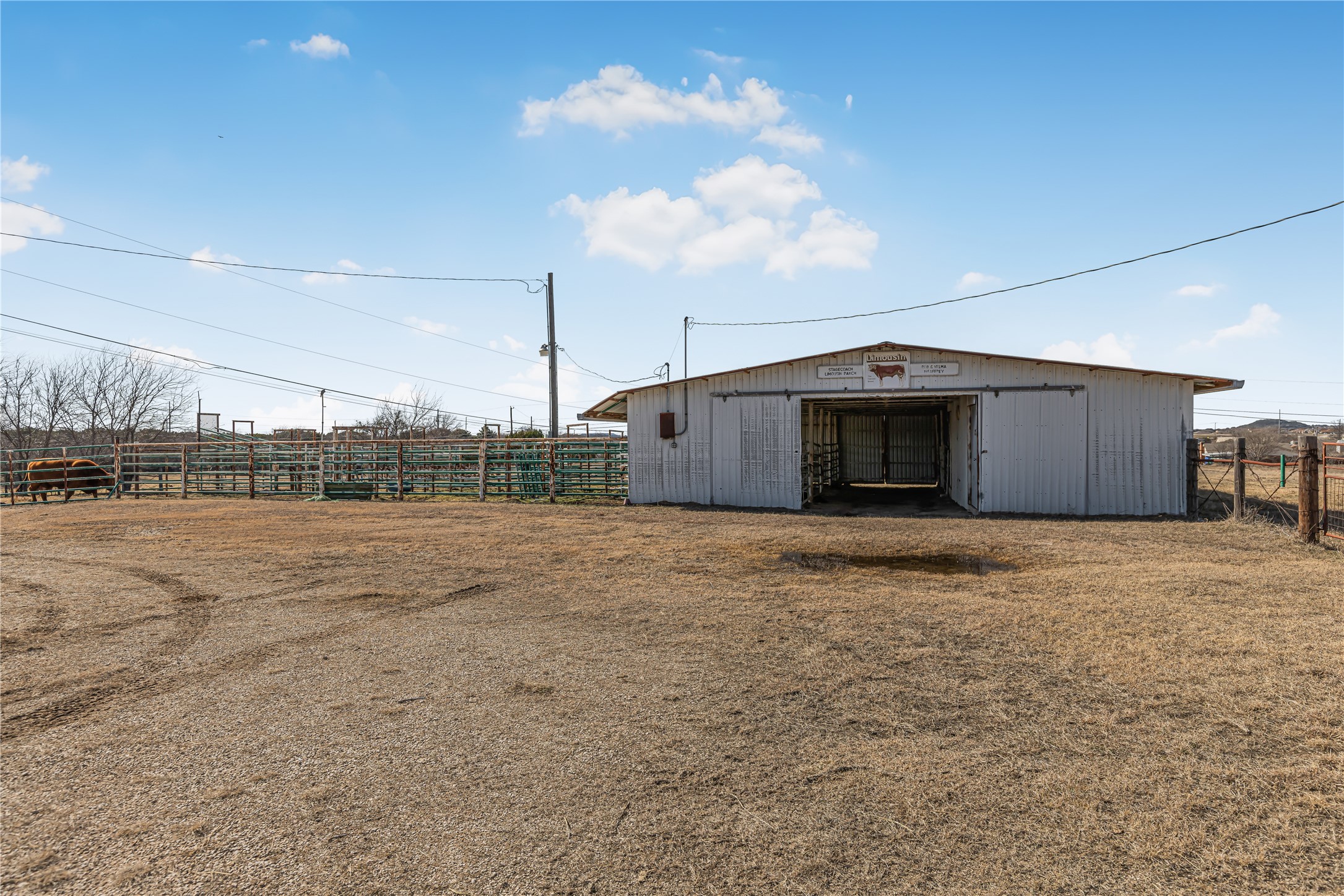 main property photo 7