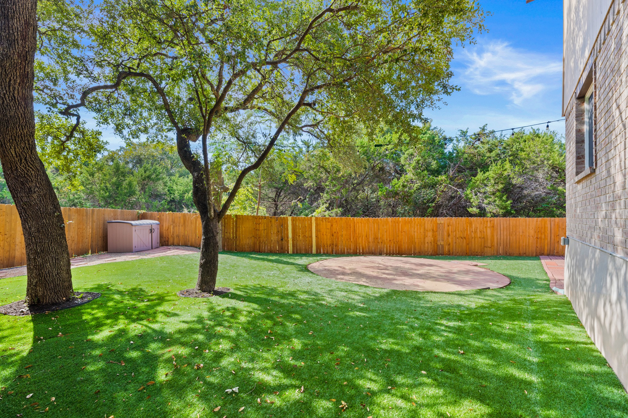 main property photo 27