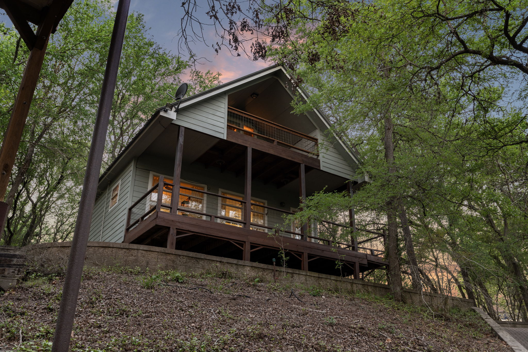main property photo 32