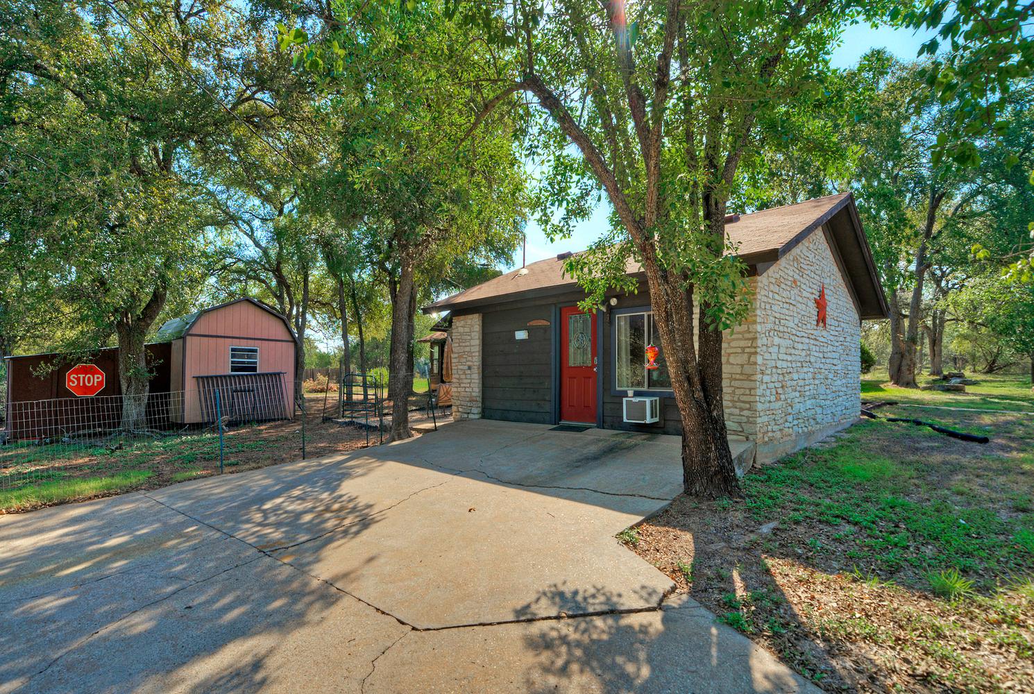 main property photo 22