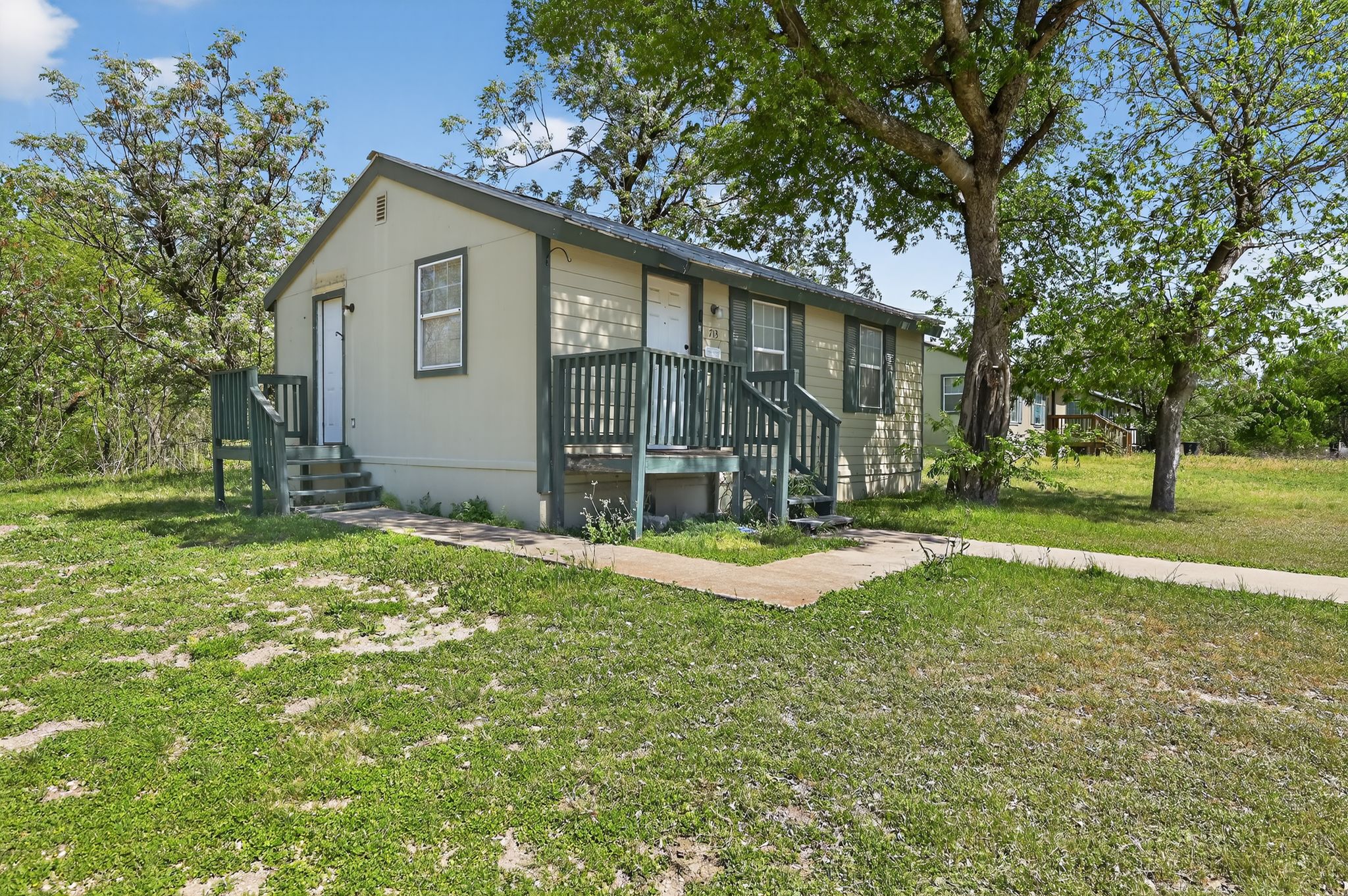 main property photo 1