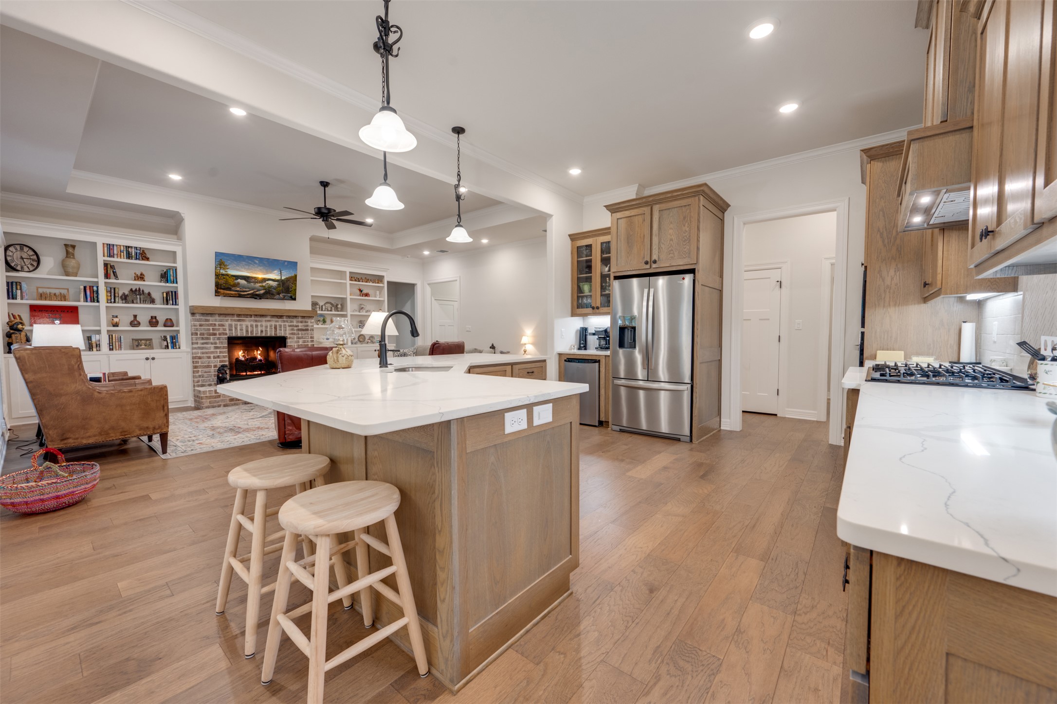 main property photo 12
