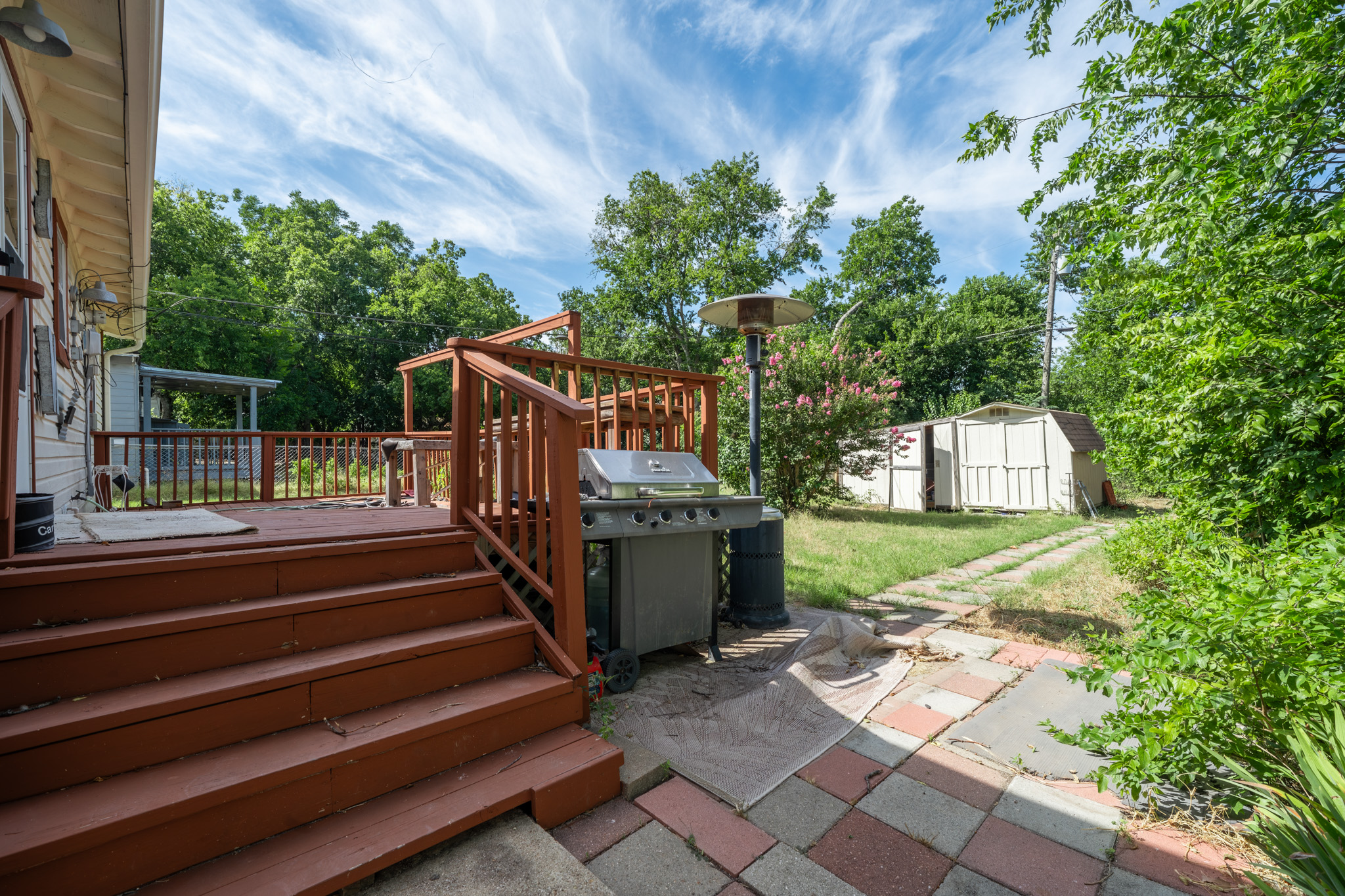 main property photo 21