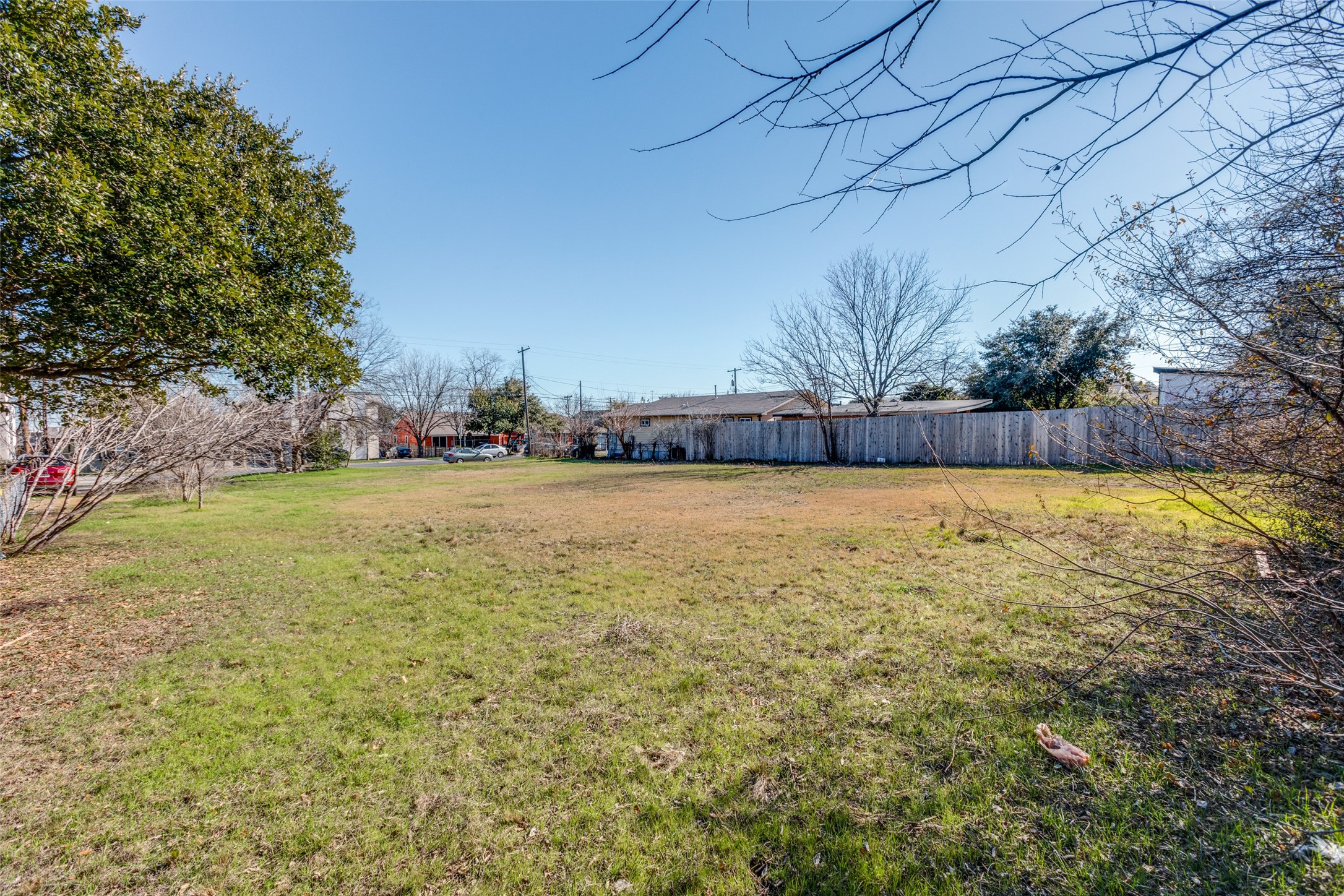 main property photo 10