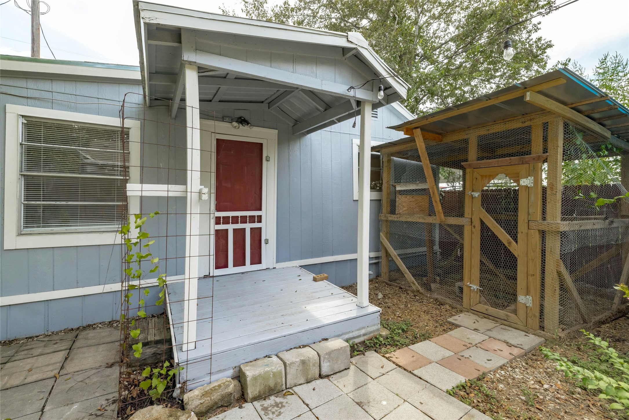 main property photo 21