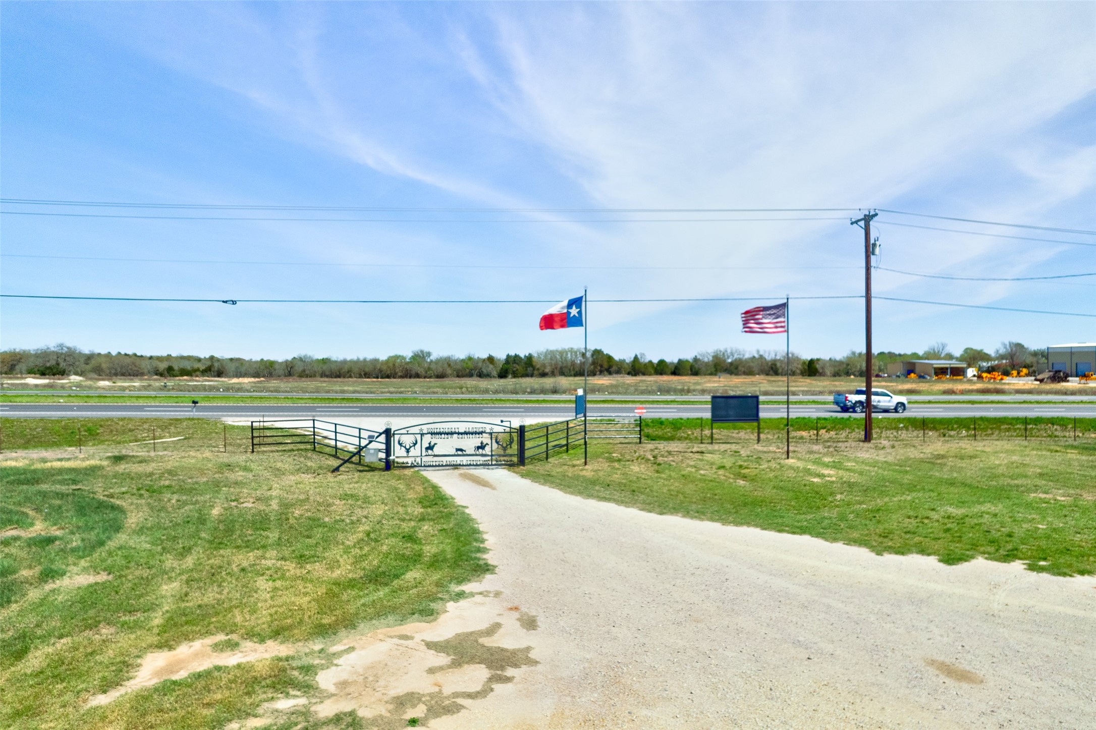 main property photo 44