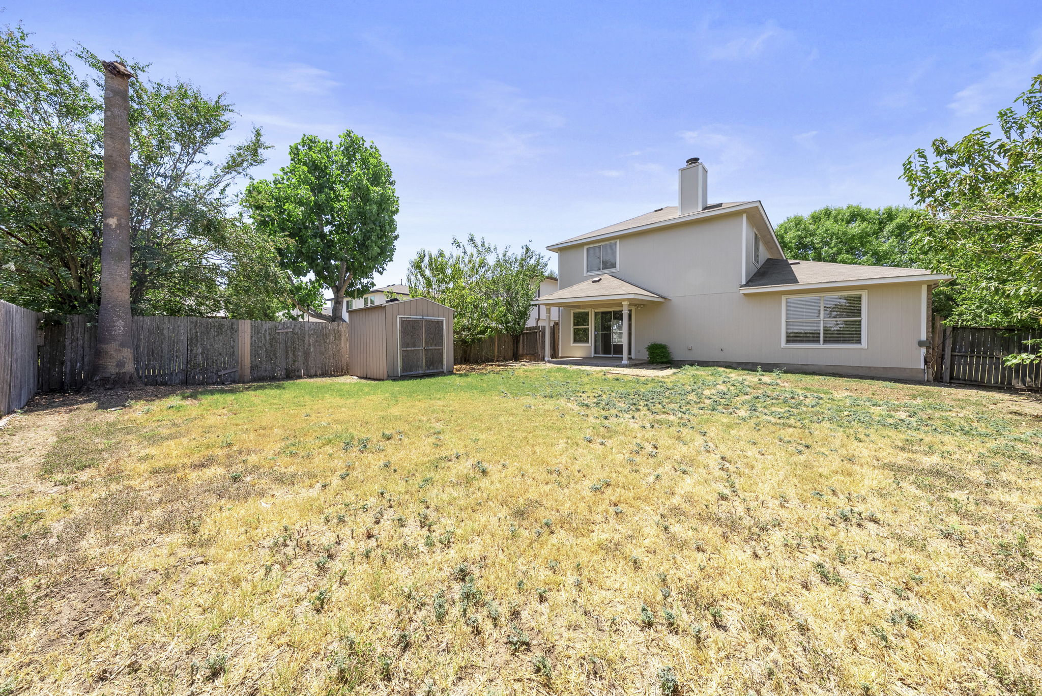 main property photo 26