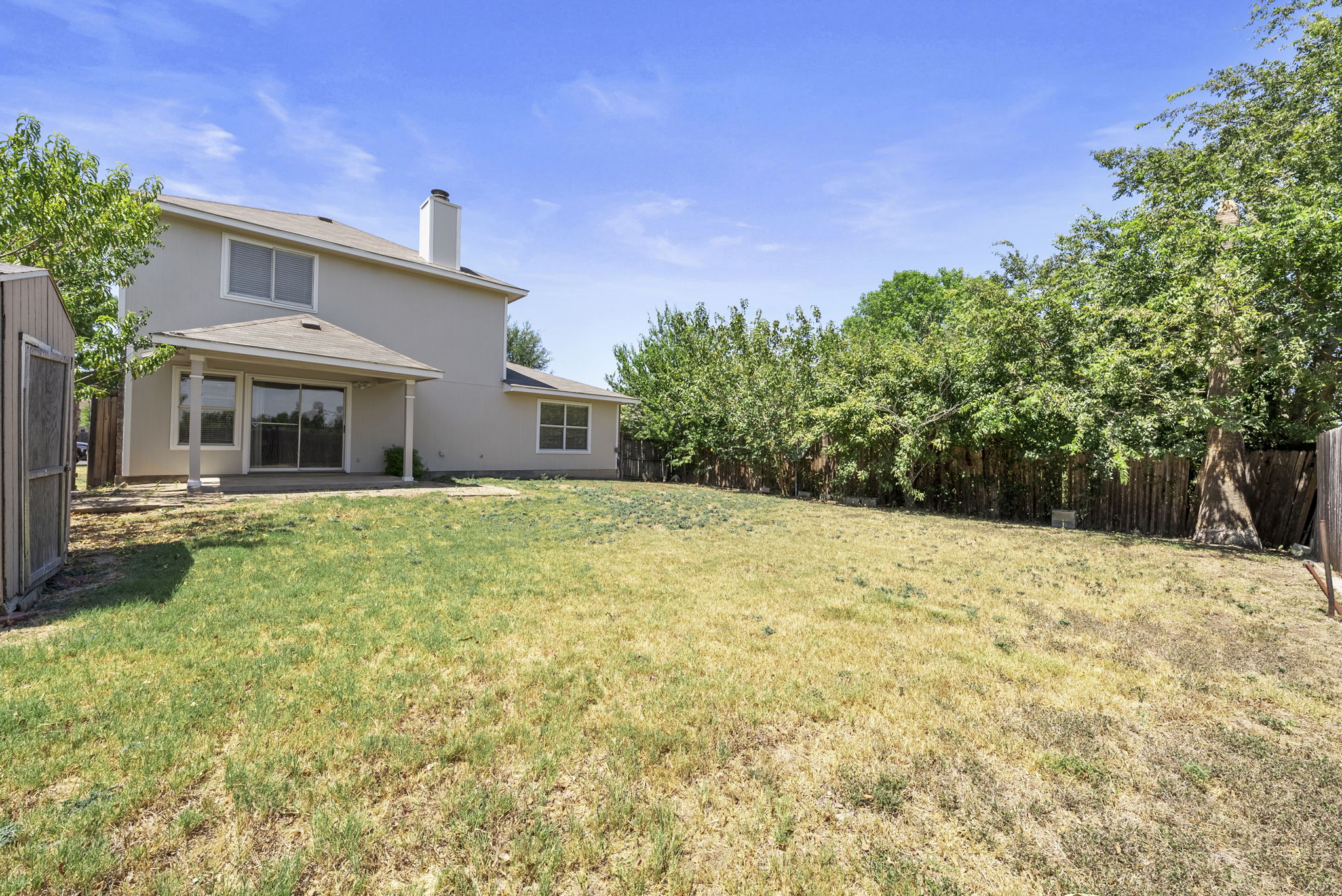 main property photo 27