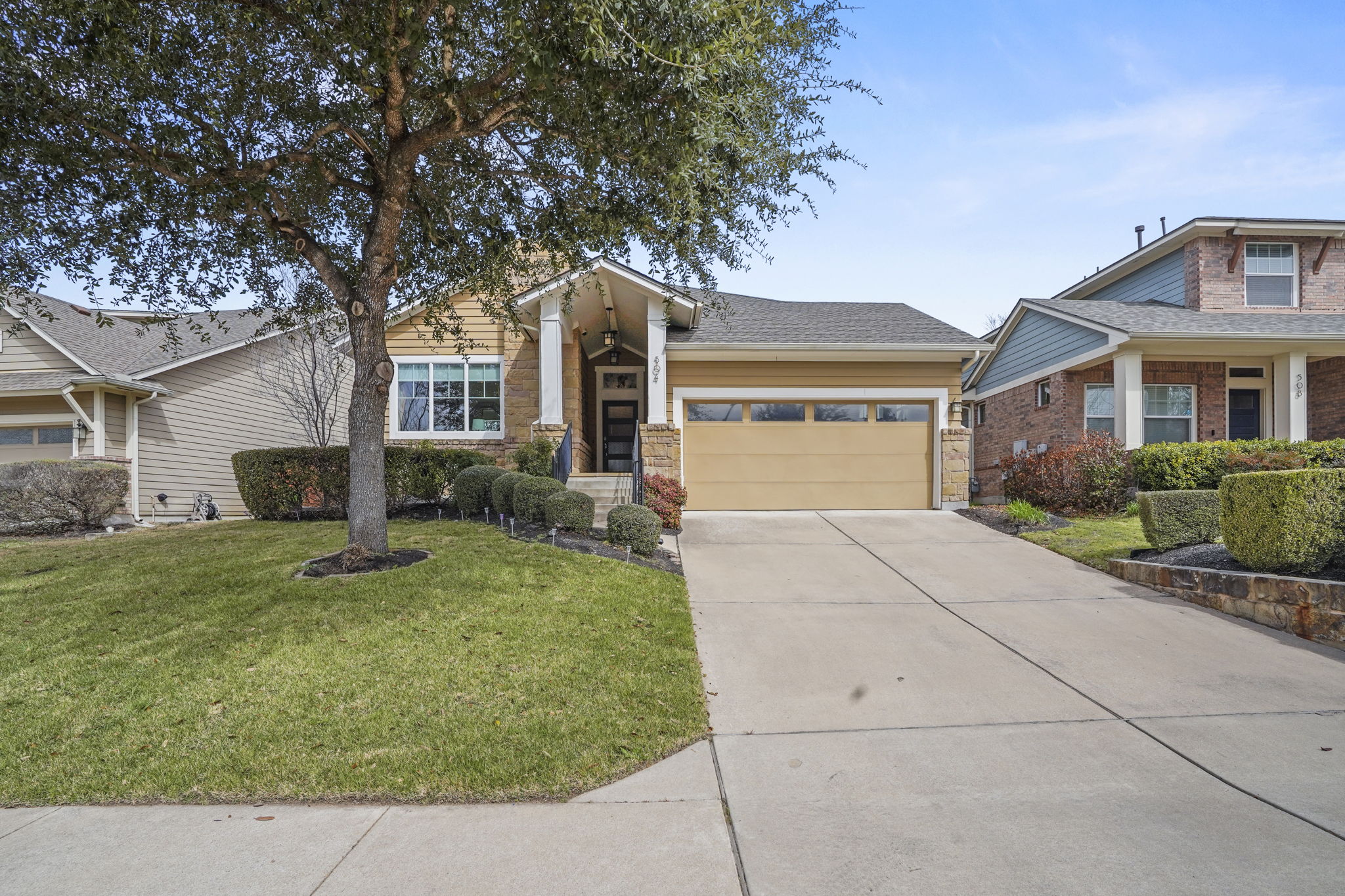 main property photo 34