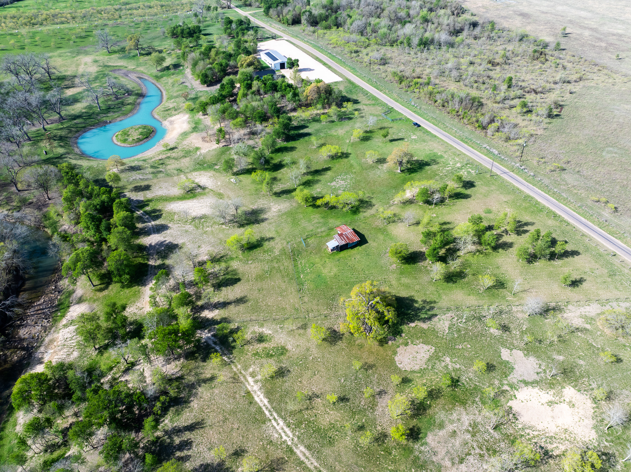 main property photo 20