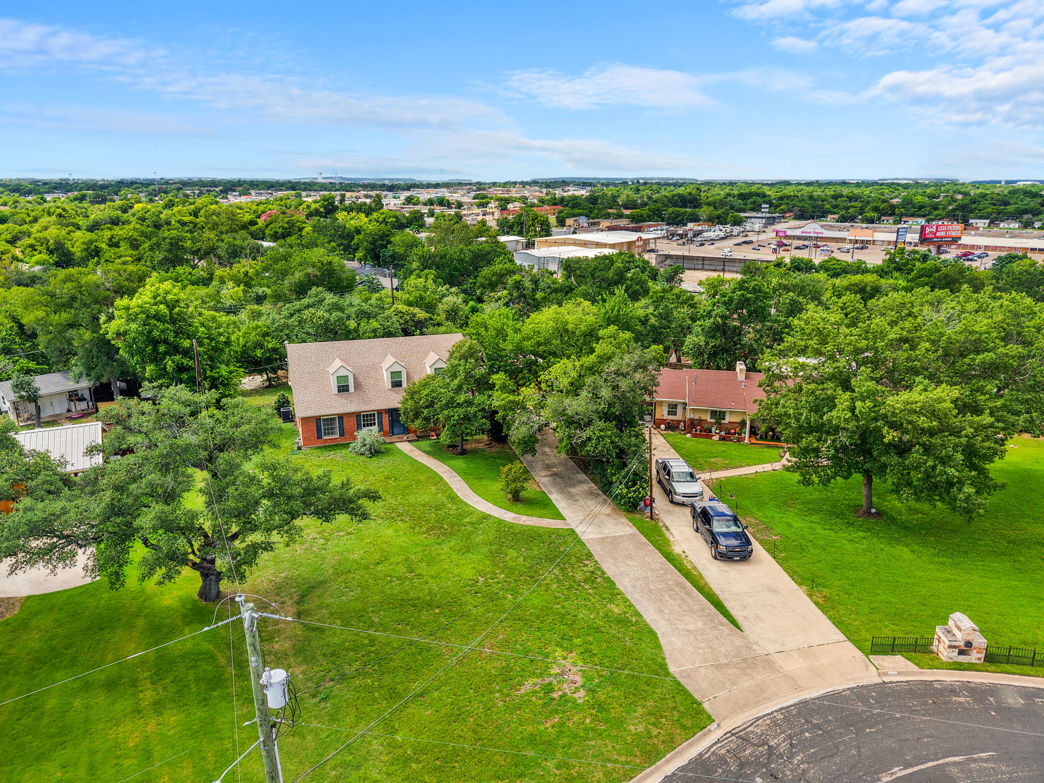 main property photo 35