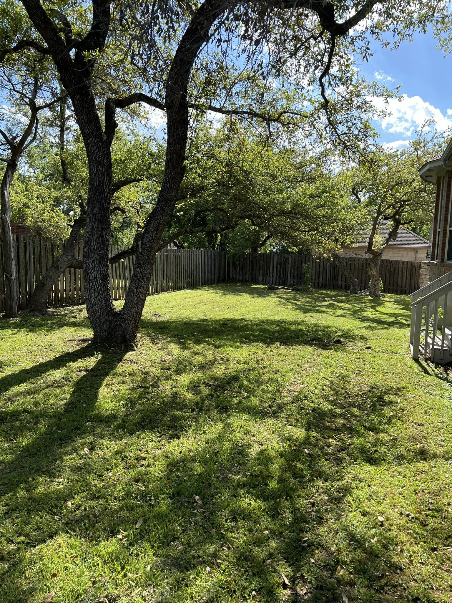 main property photo 18