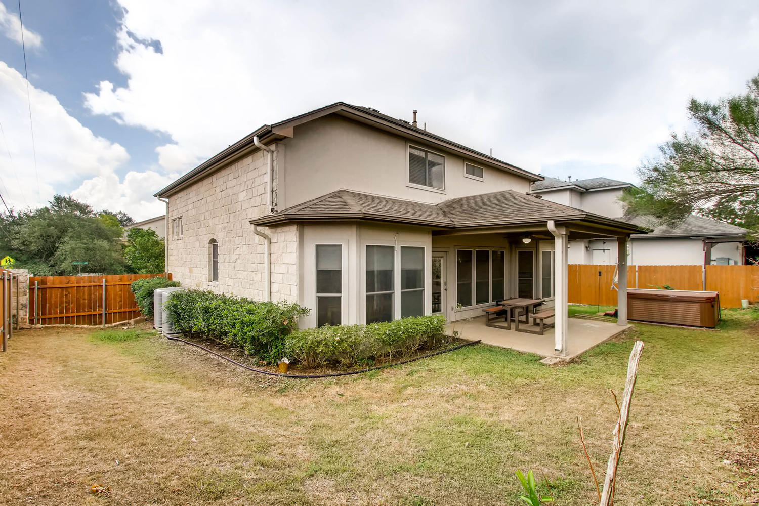 main property photo 26