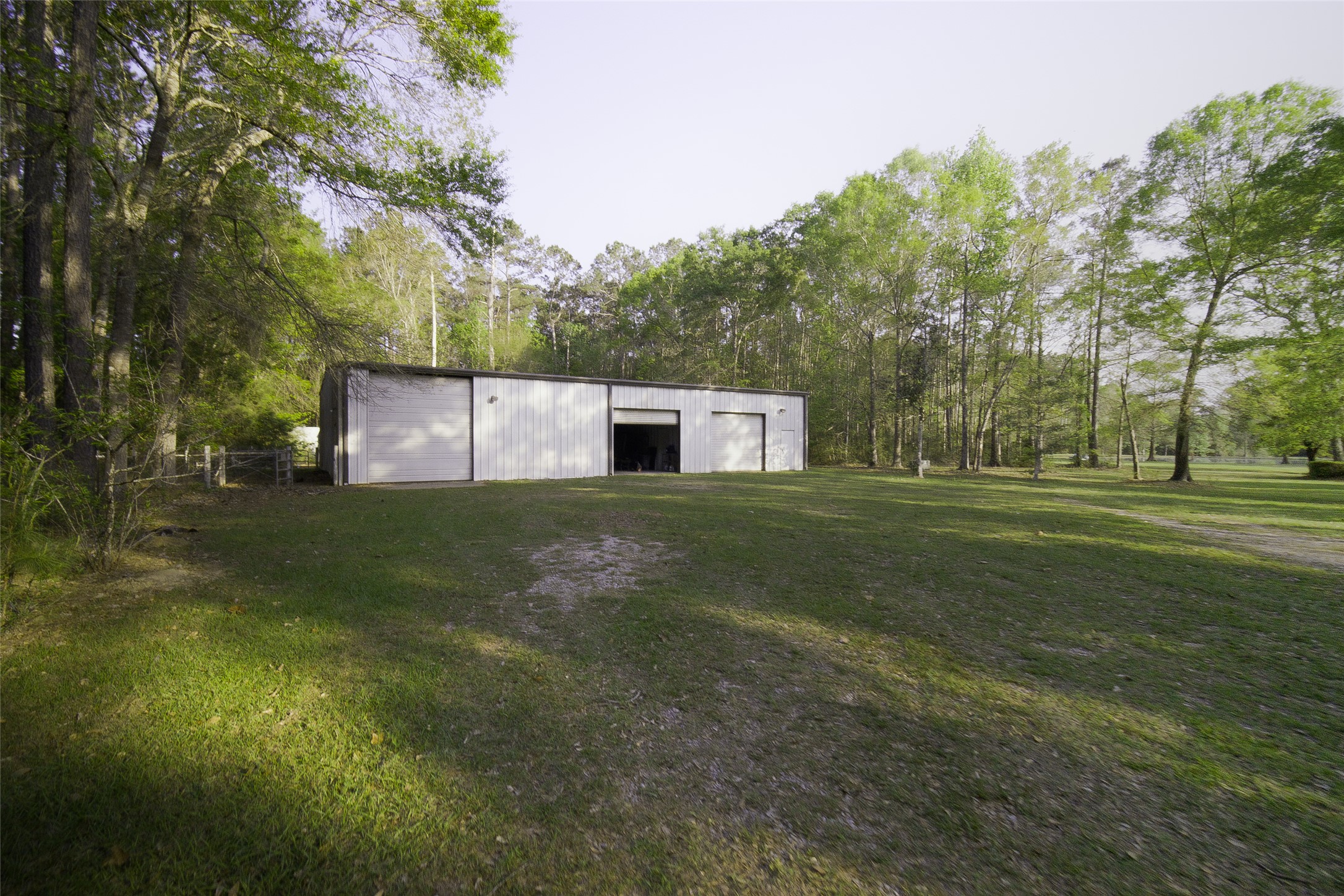 main property photo 26