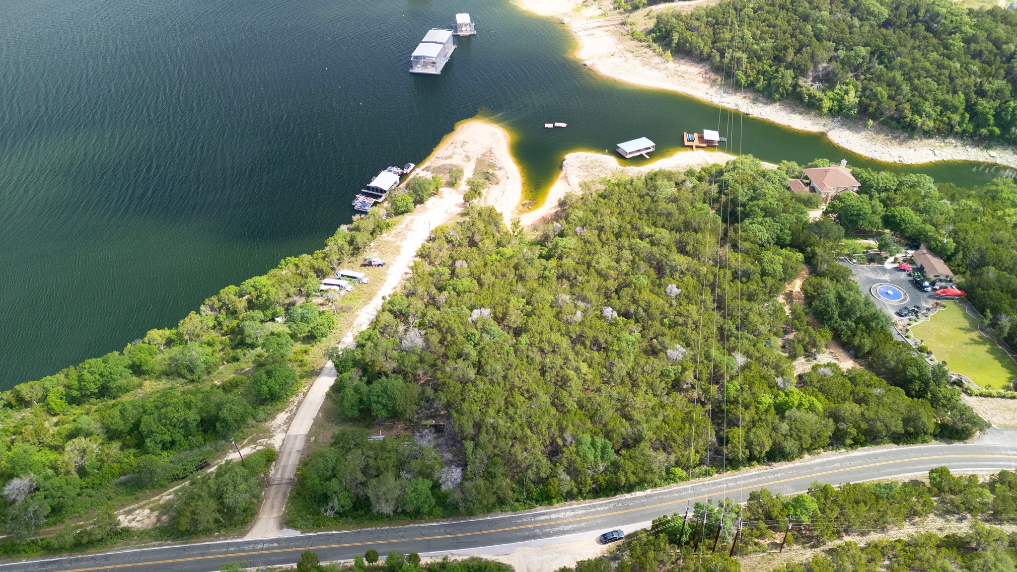 main property photo 25