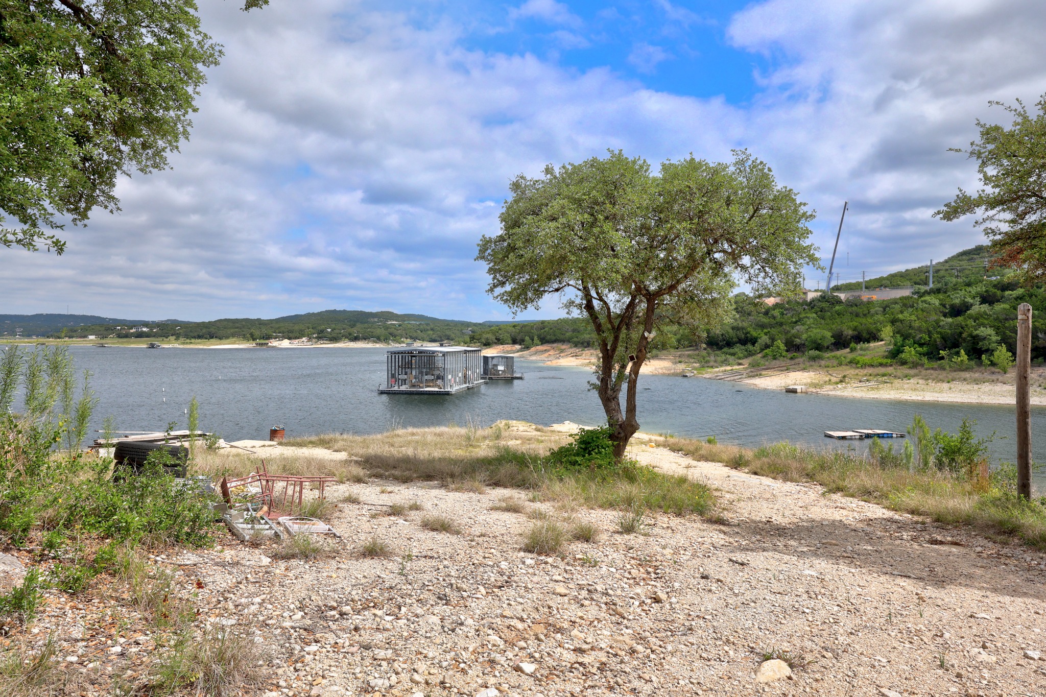 main property photo 33