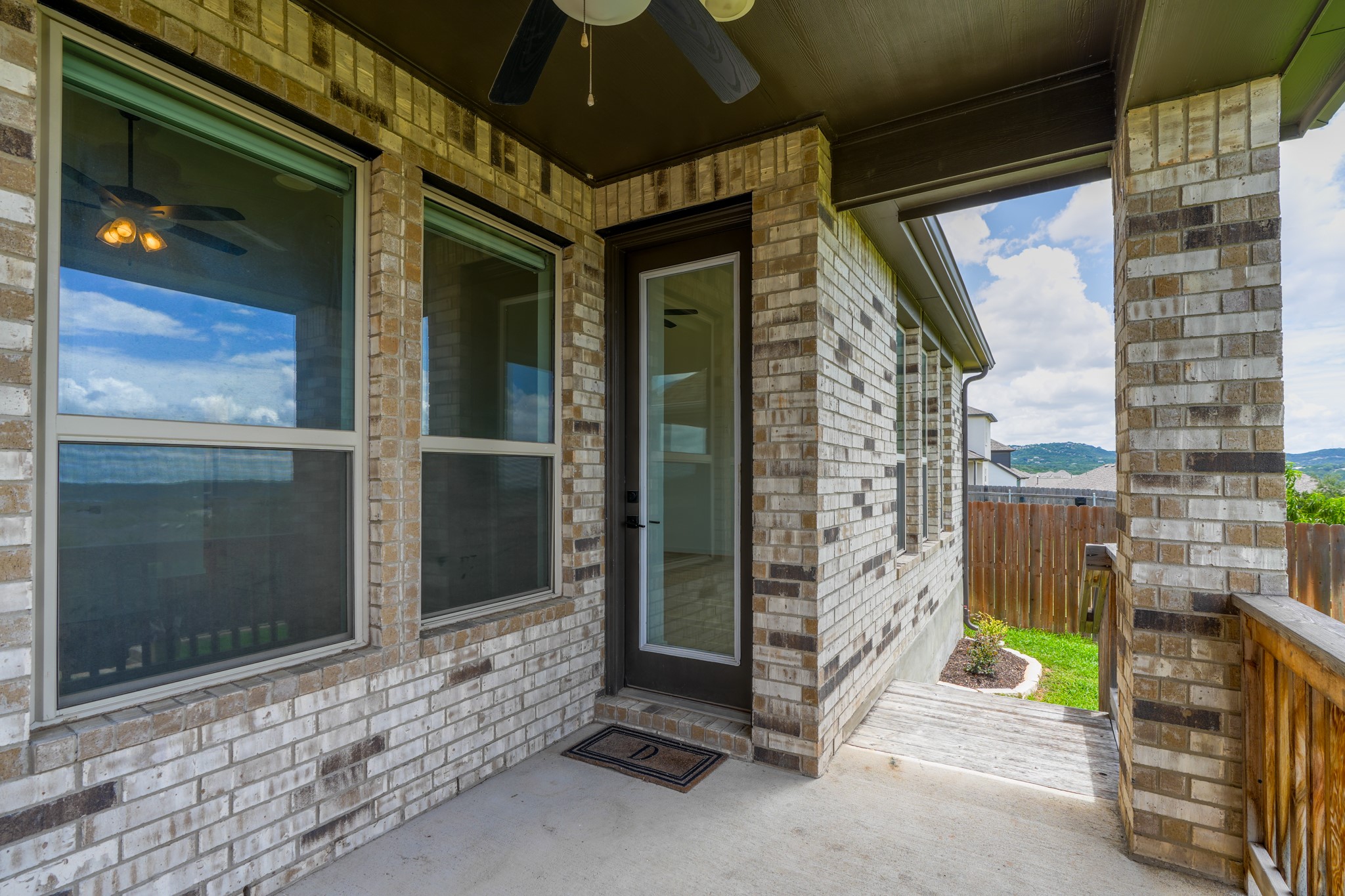main property photo 31