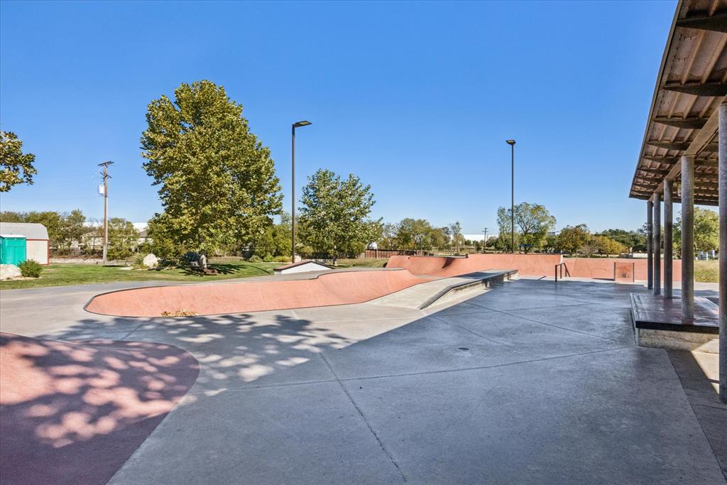main property photo 36