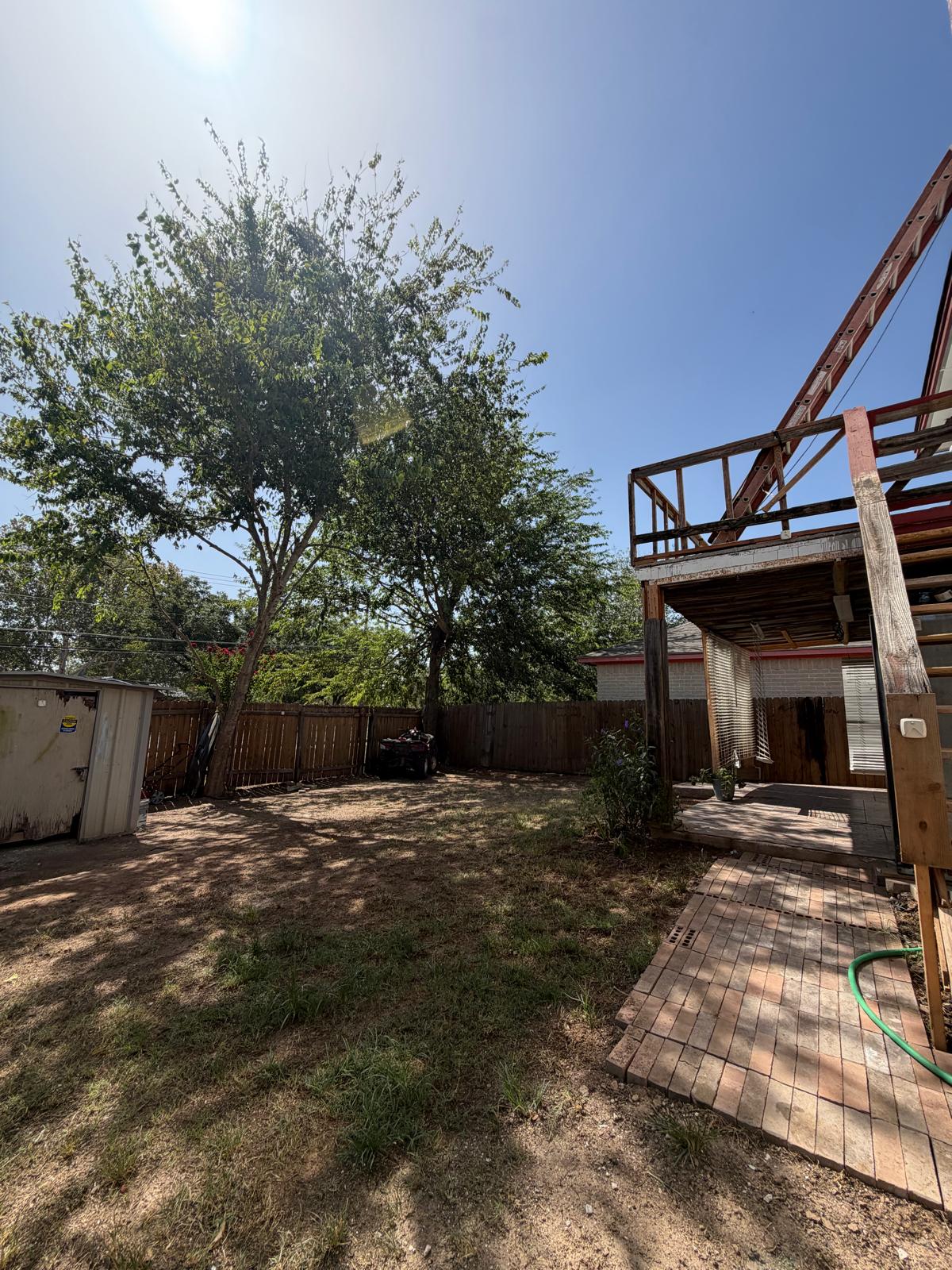 main property photo 15