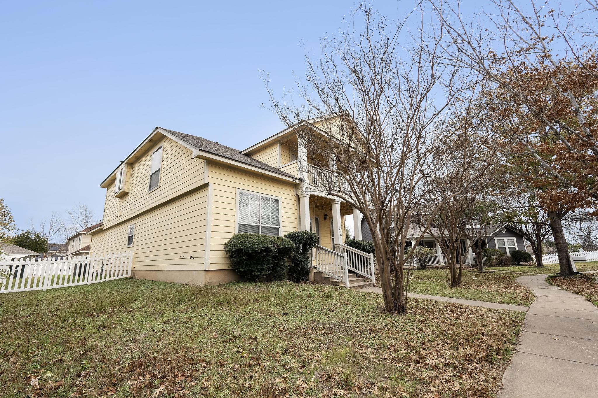 main property photo 1