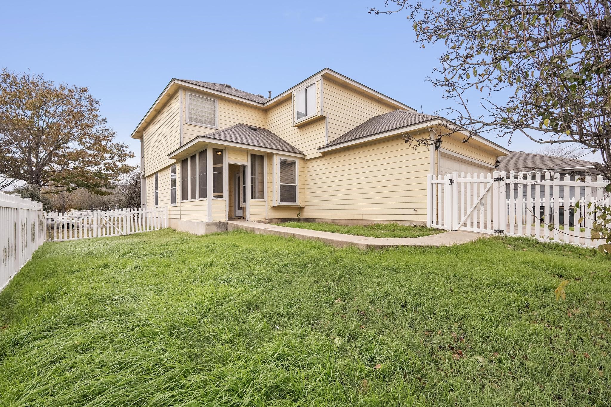 main property photo 25
