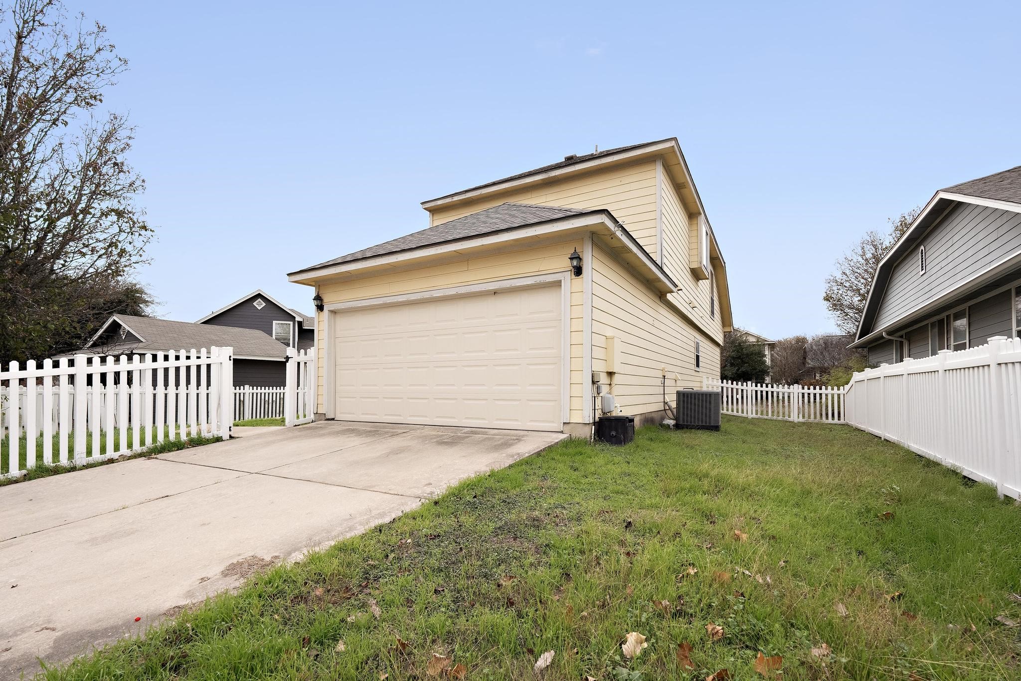 main property photo 26