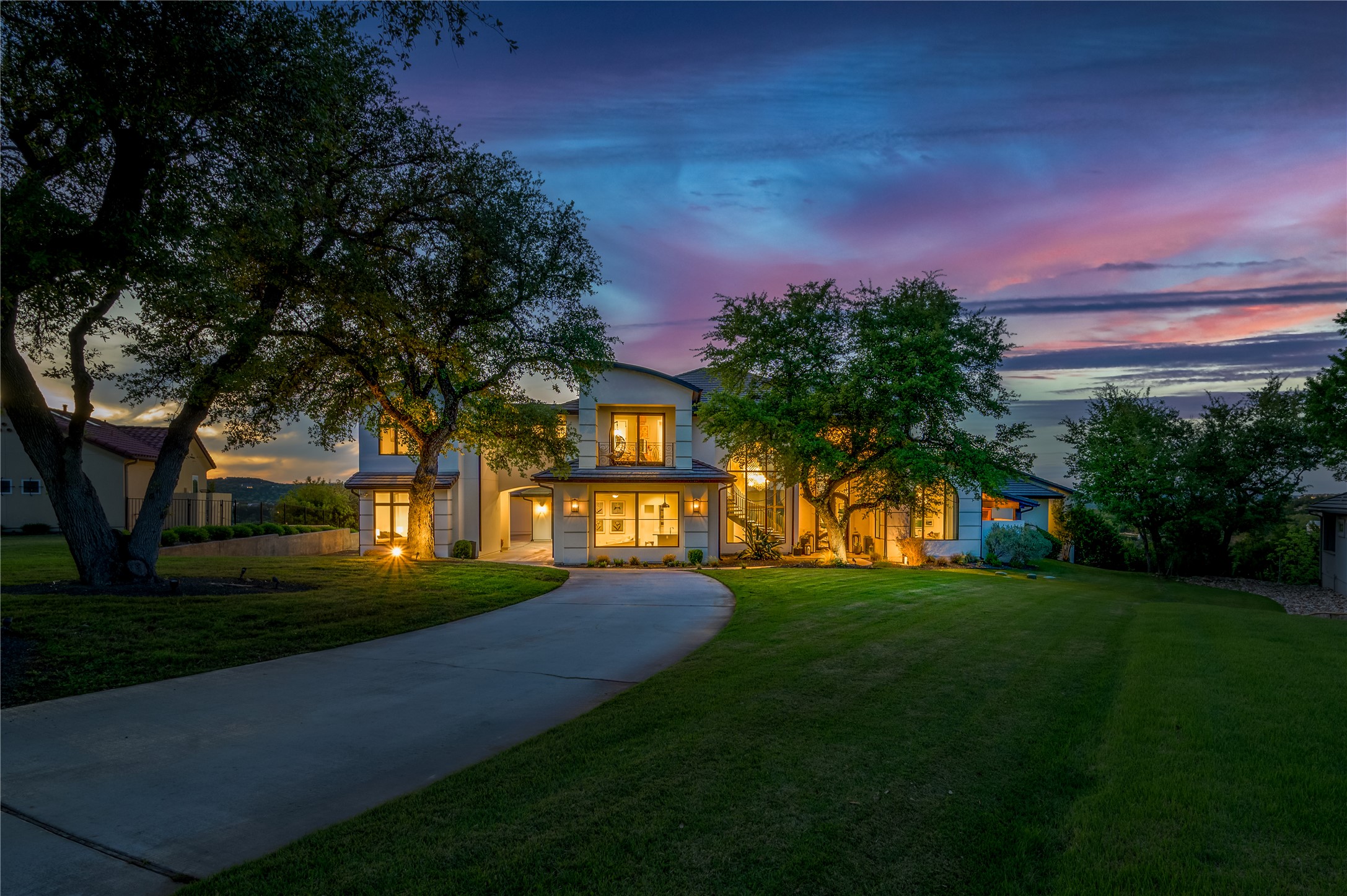 main property photo 4