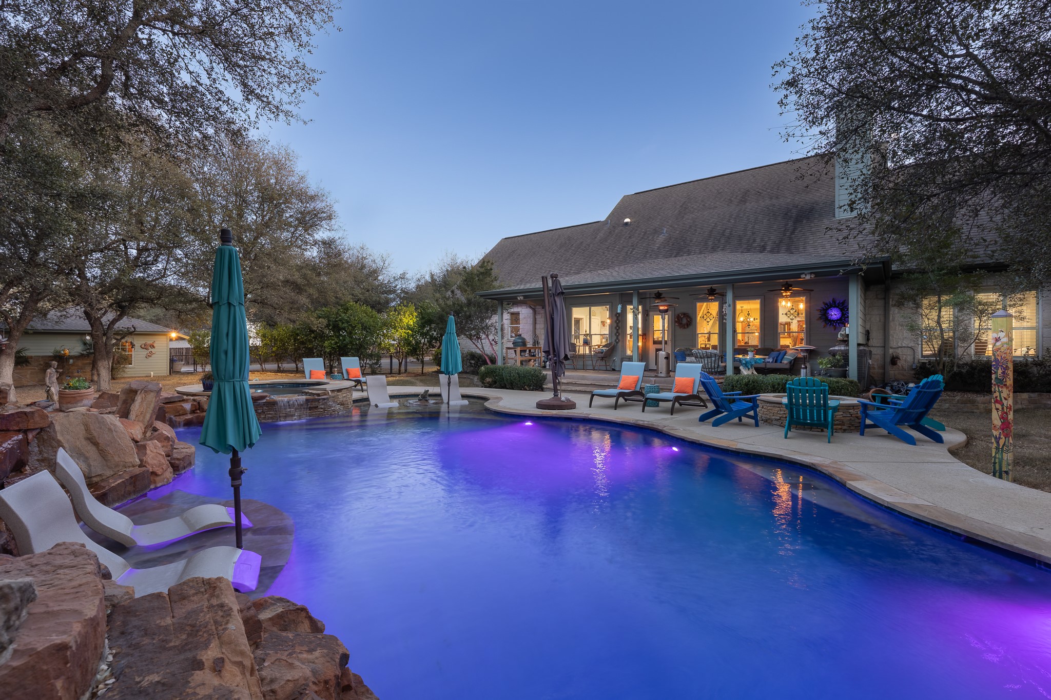 main property photo 2