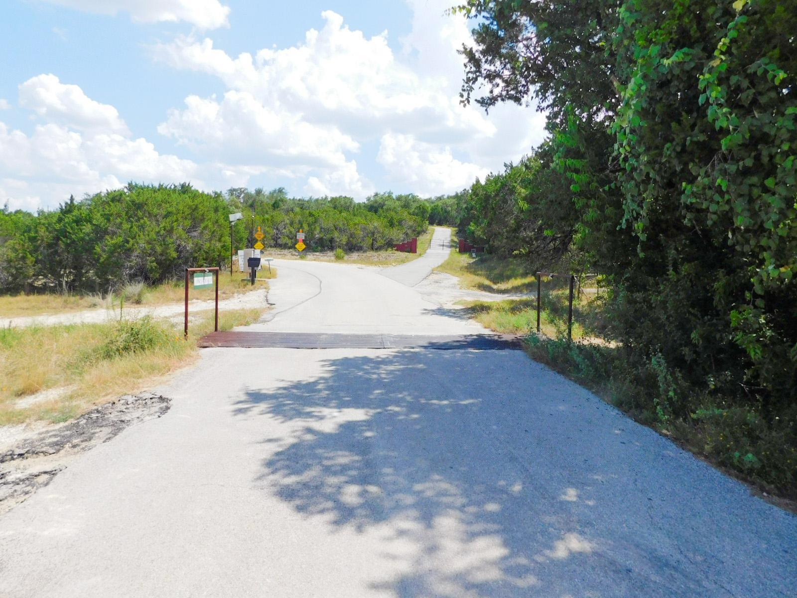 main property photo 30