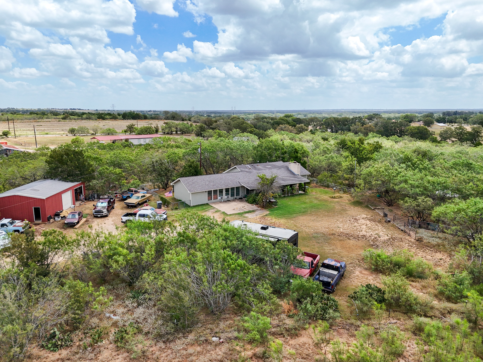 main property photo 3