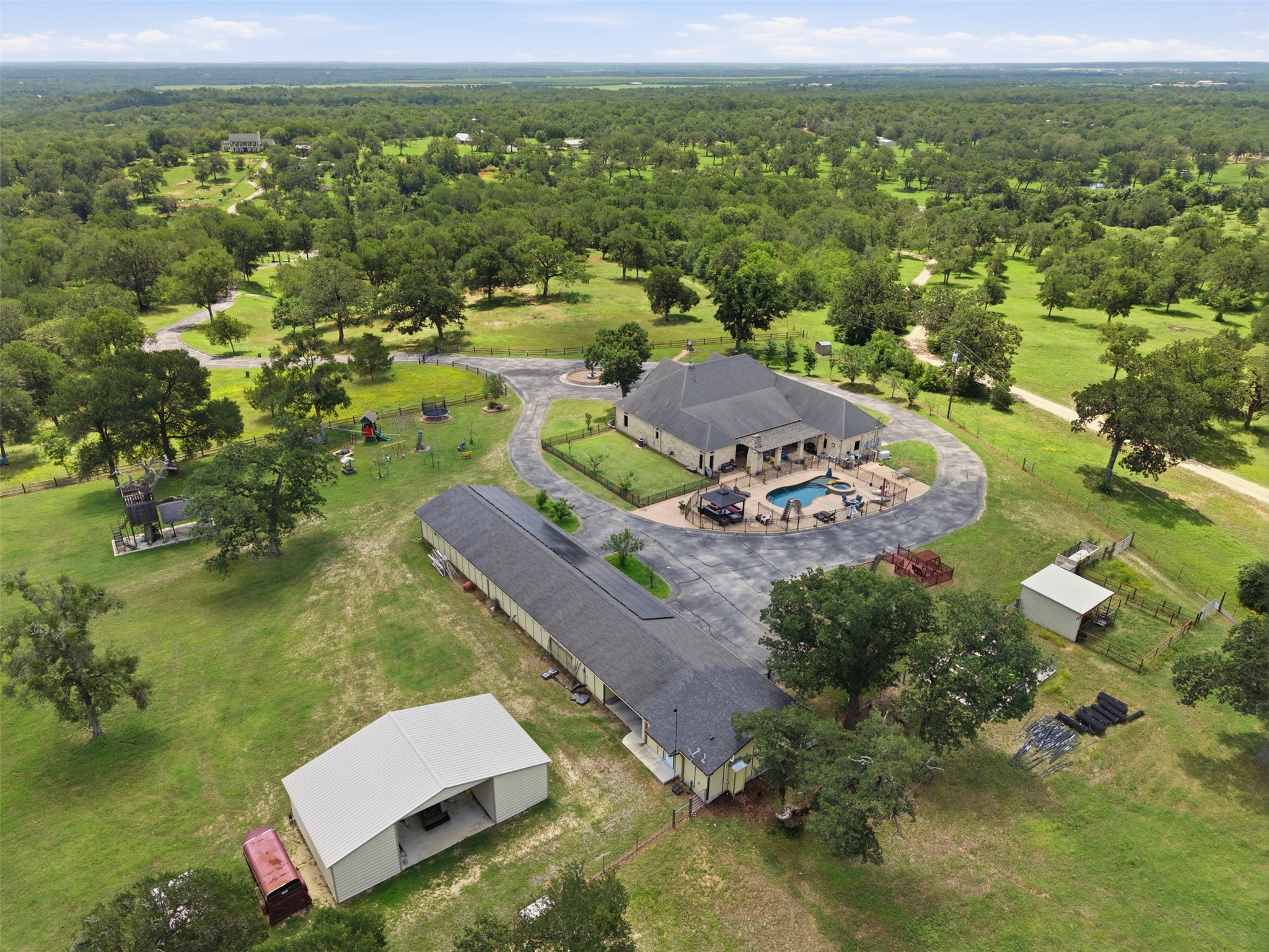 main property photo 22