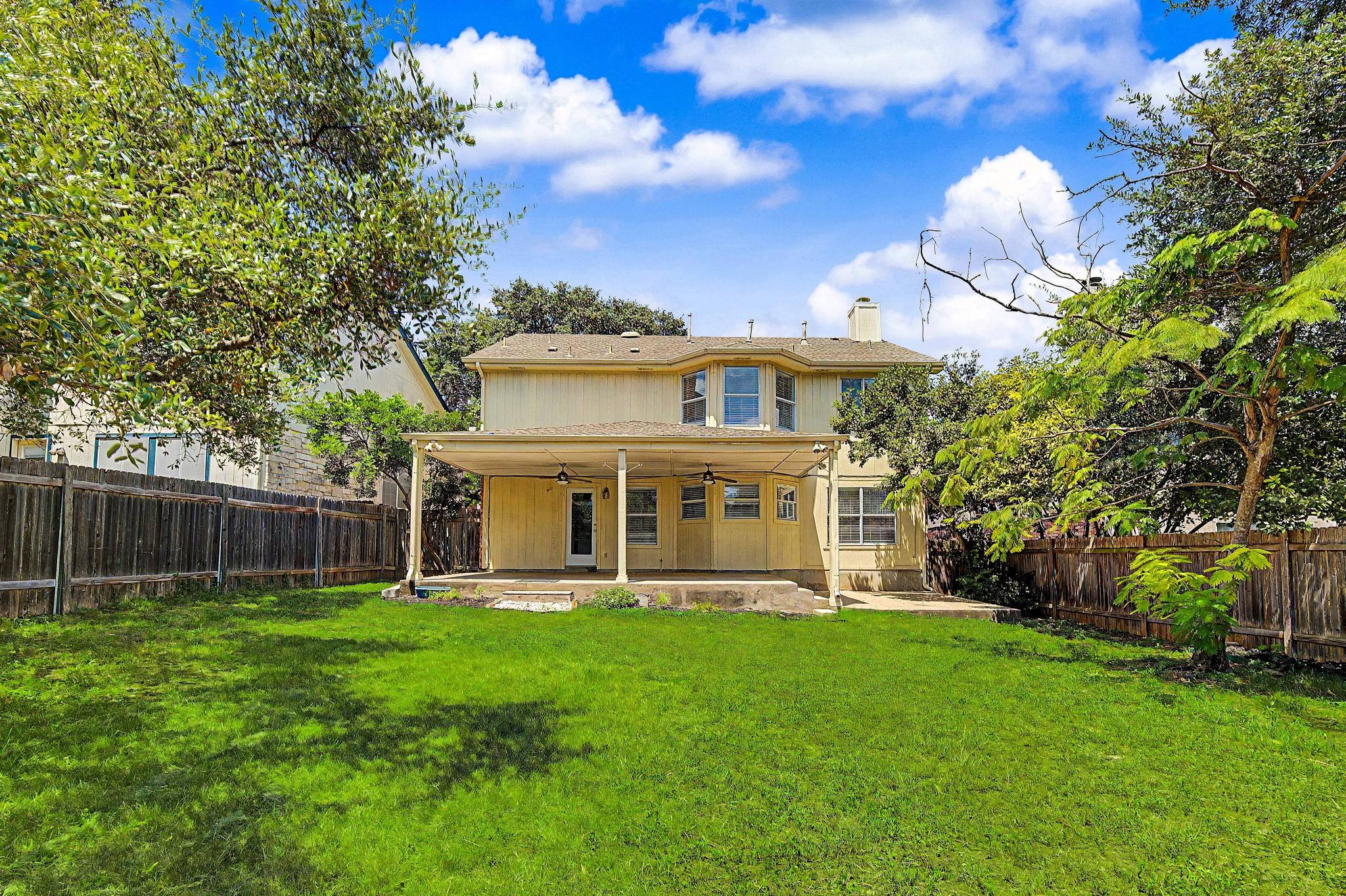 main property photo 25