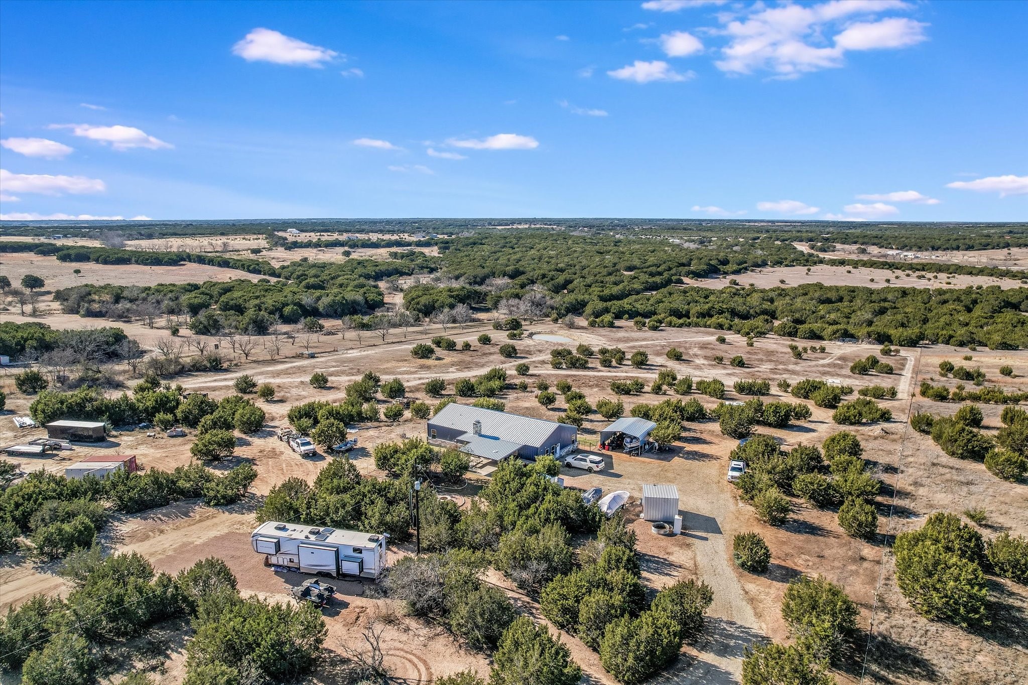 main property photo 33