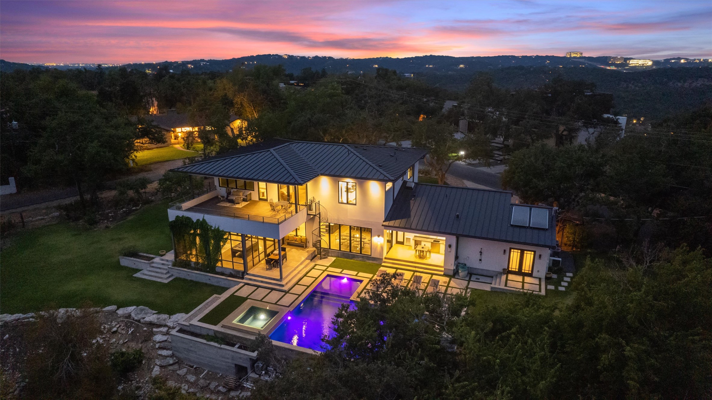 main property photo 38