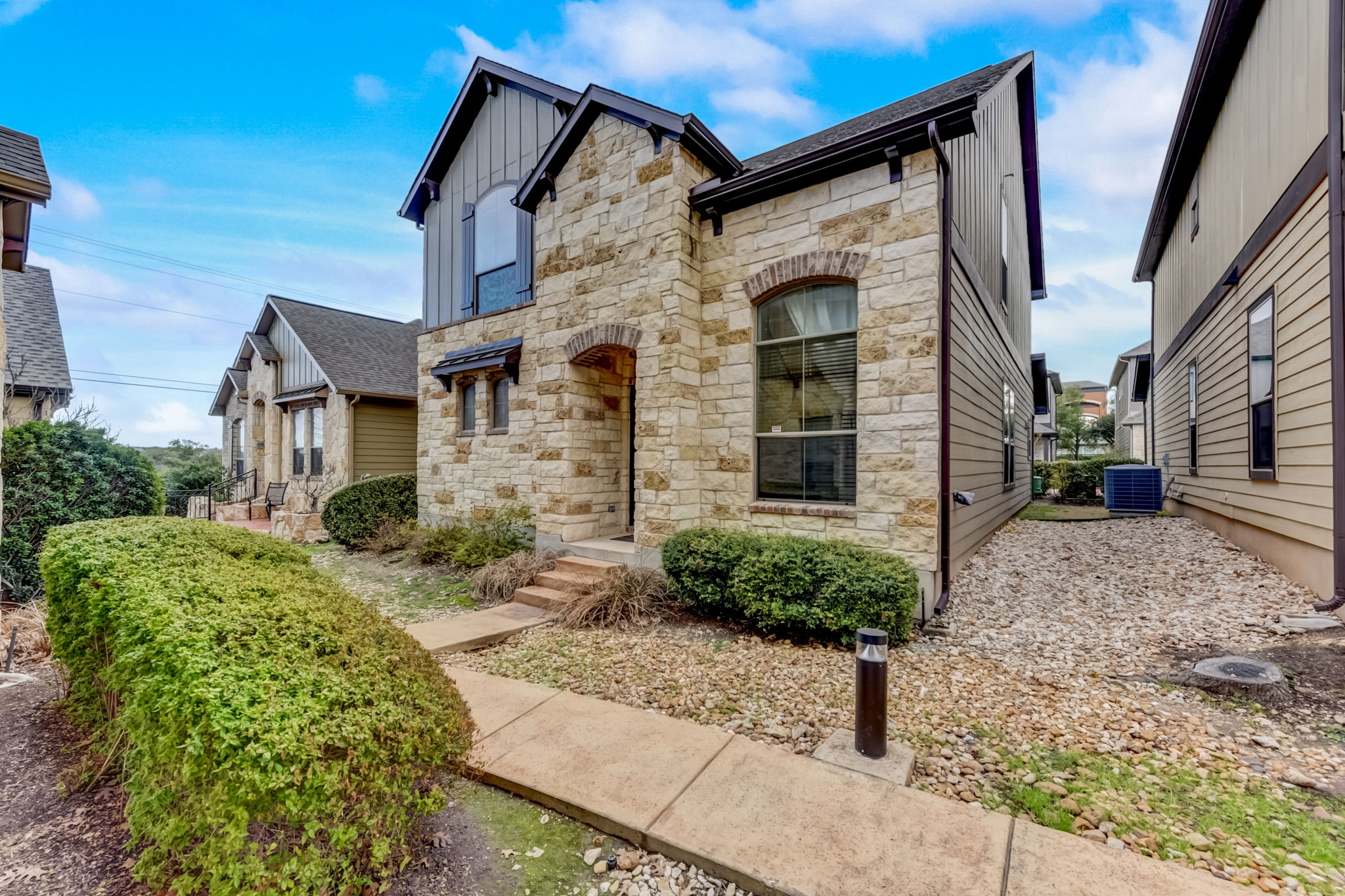 main property photo 36