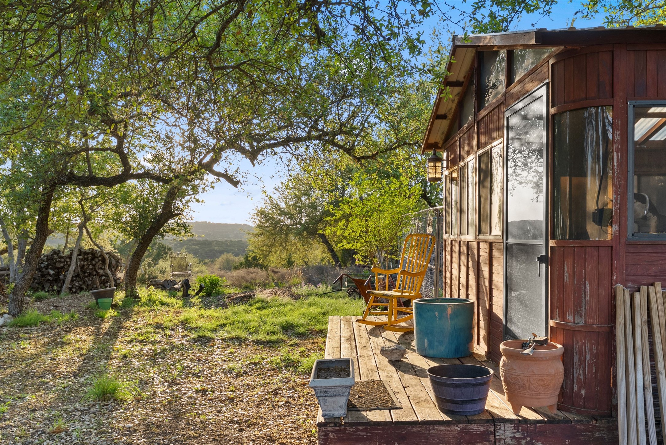 main property photo 30