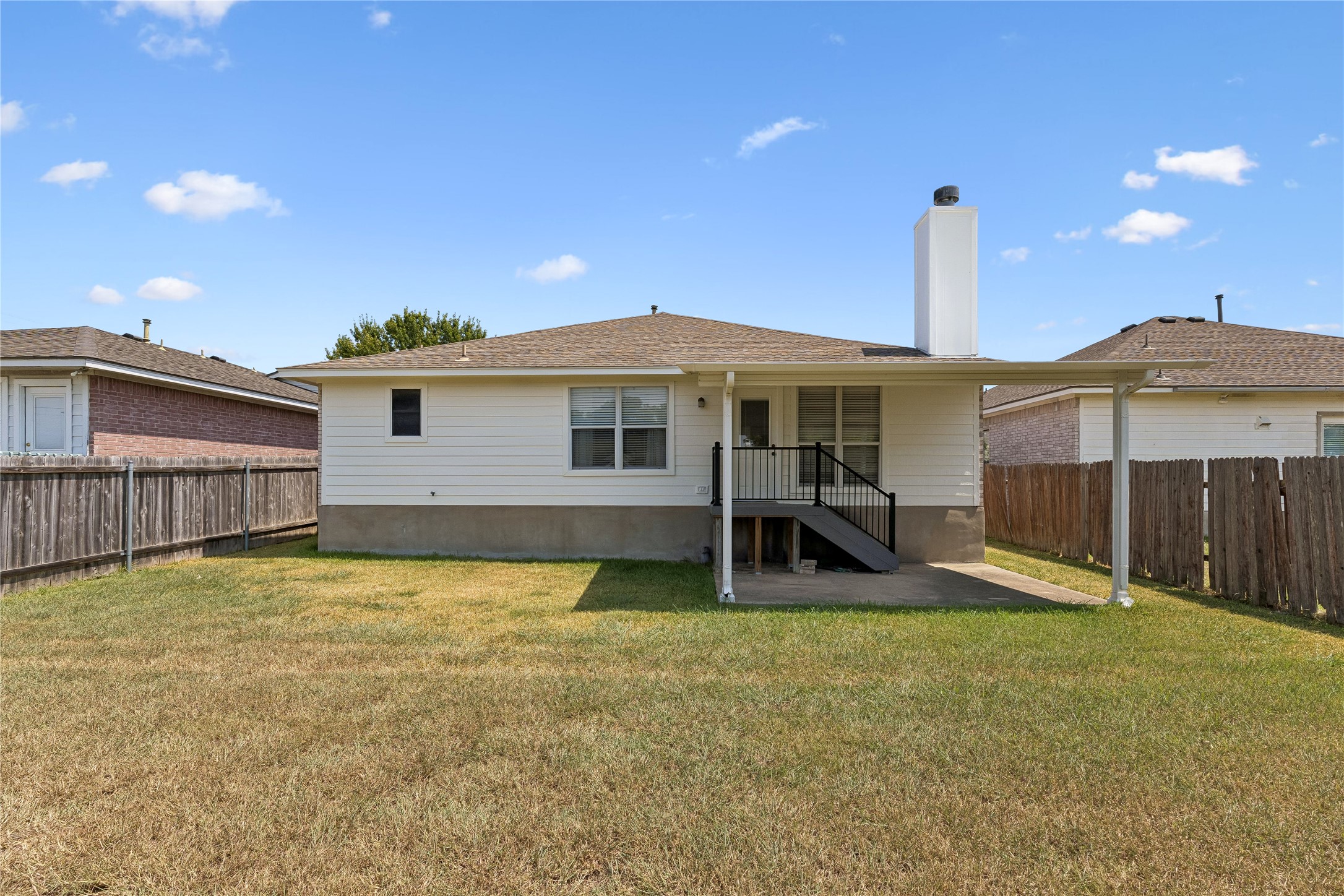main property photo 21