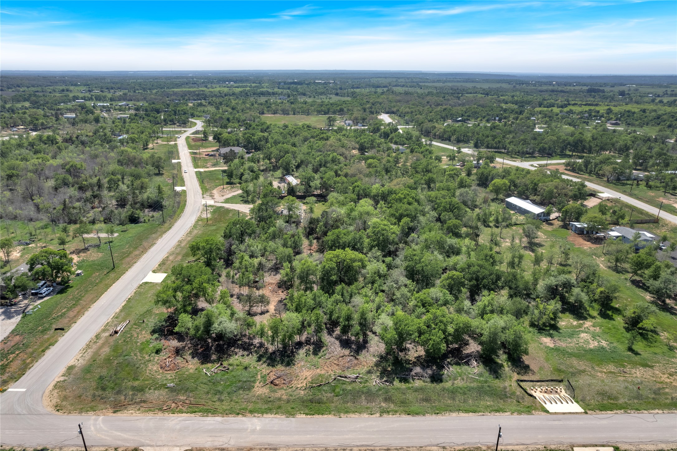 main property photo 14